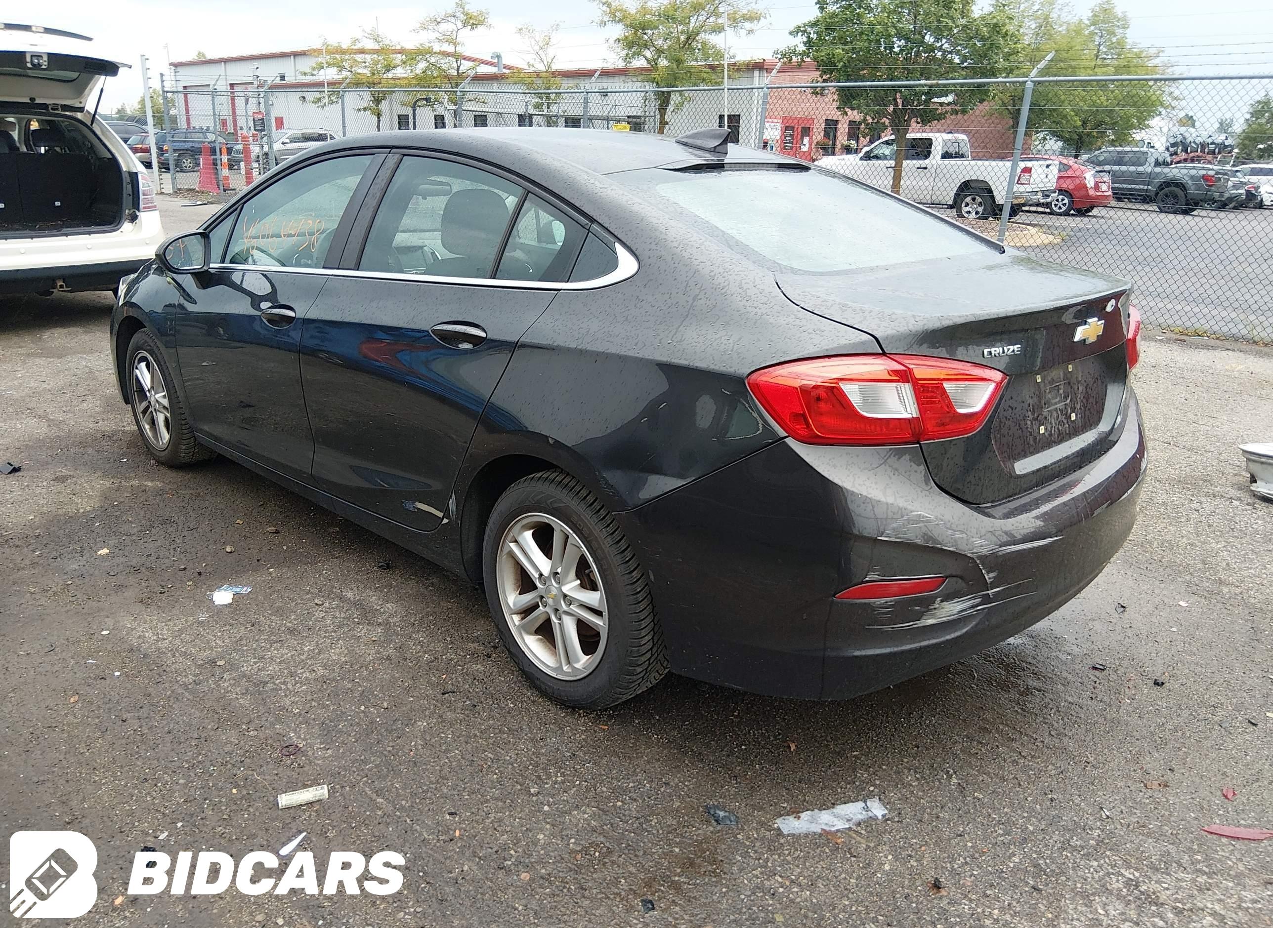2017 Chevrolet Cruze, Lt Auto