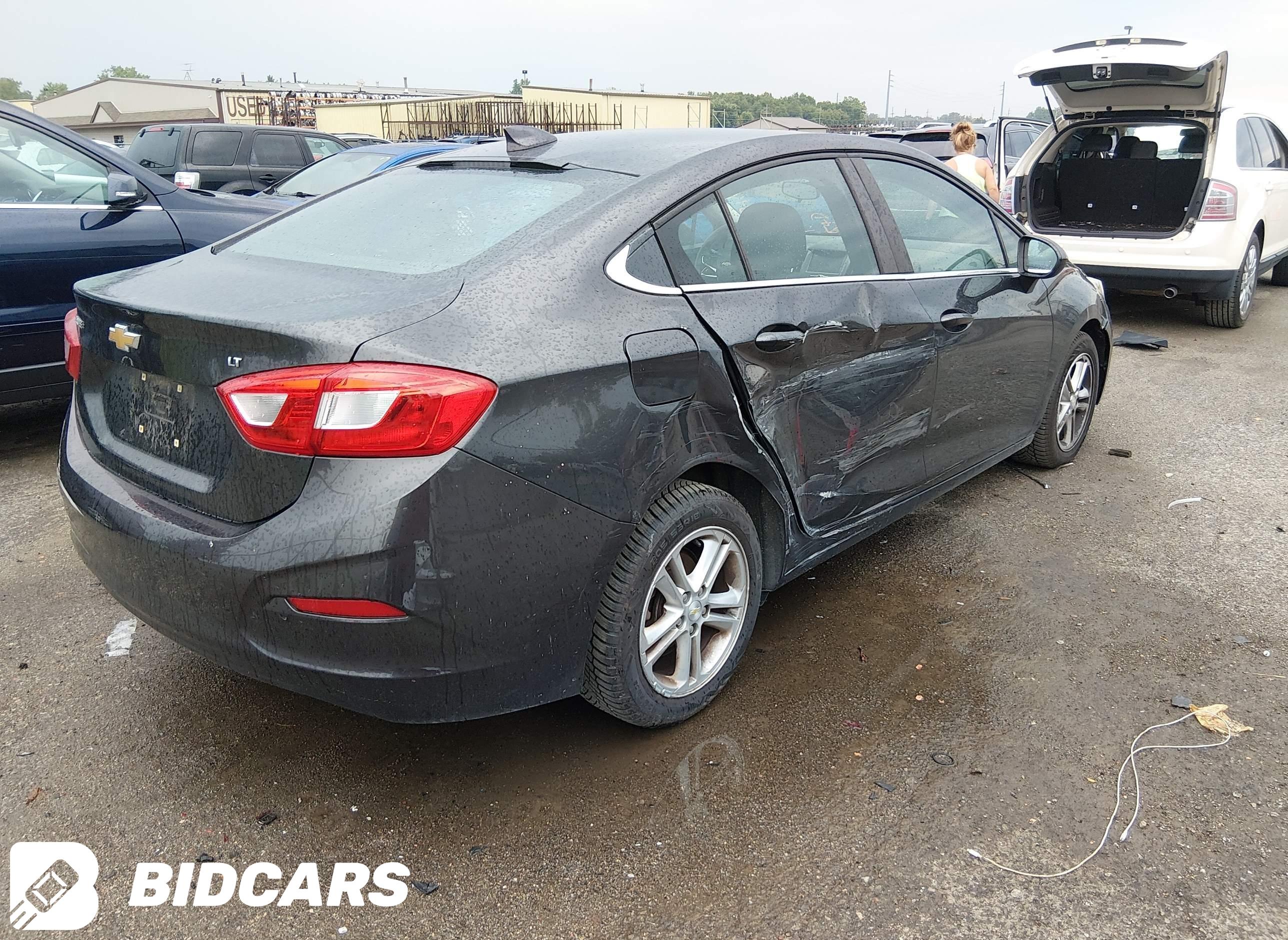 2017 Chevrolet Cruze, Lt Auto