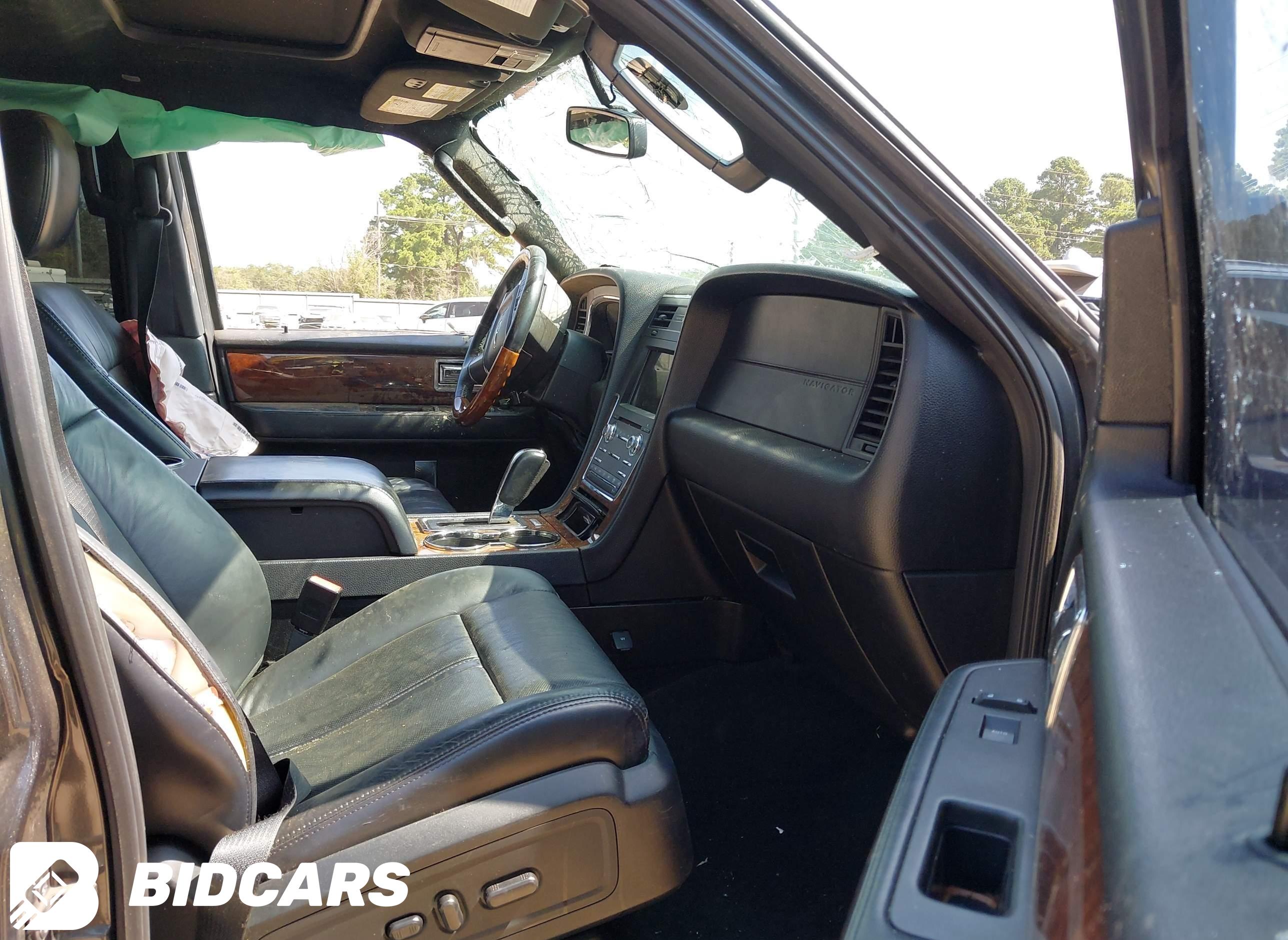 2016 Lincoln Navigator, L Select