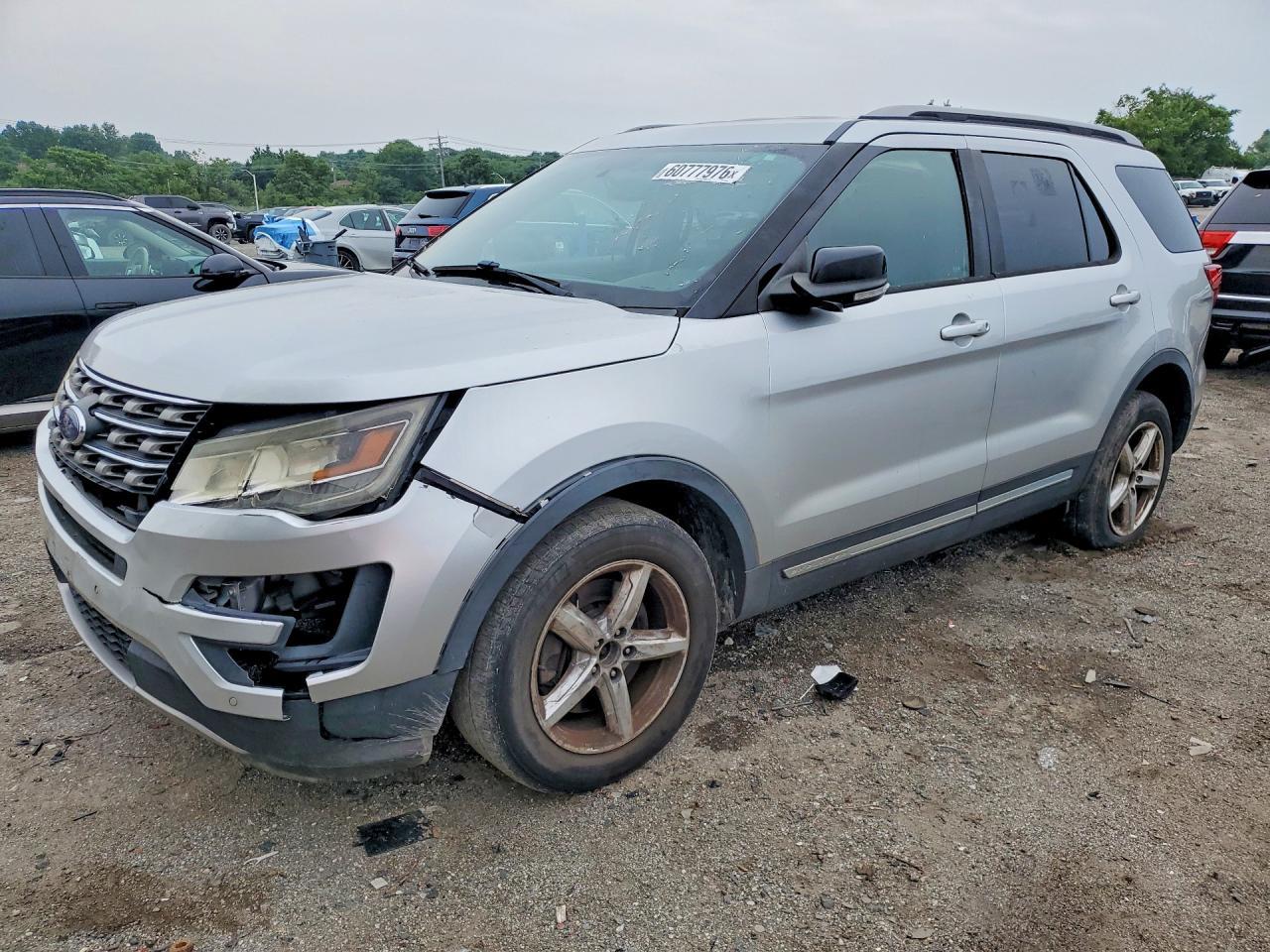 2017 Ford Explorer, Xlt