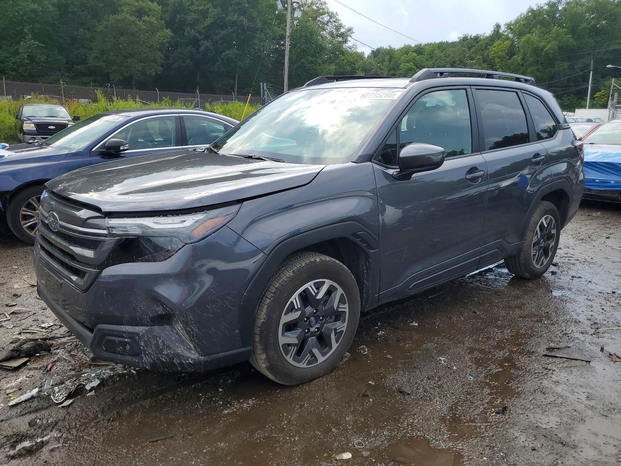 2026 Subaru Forester, Premium