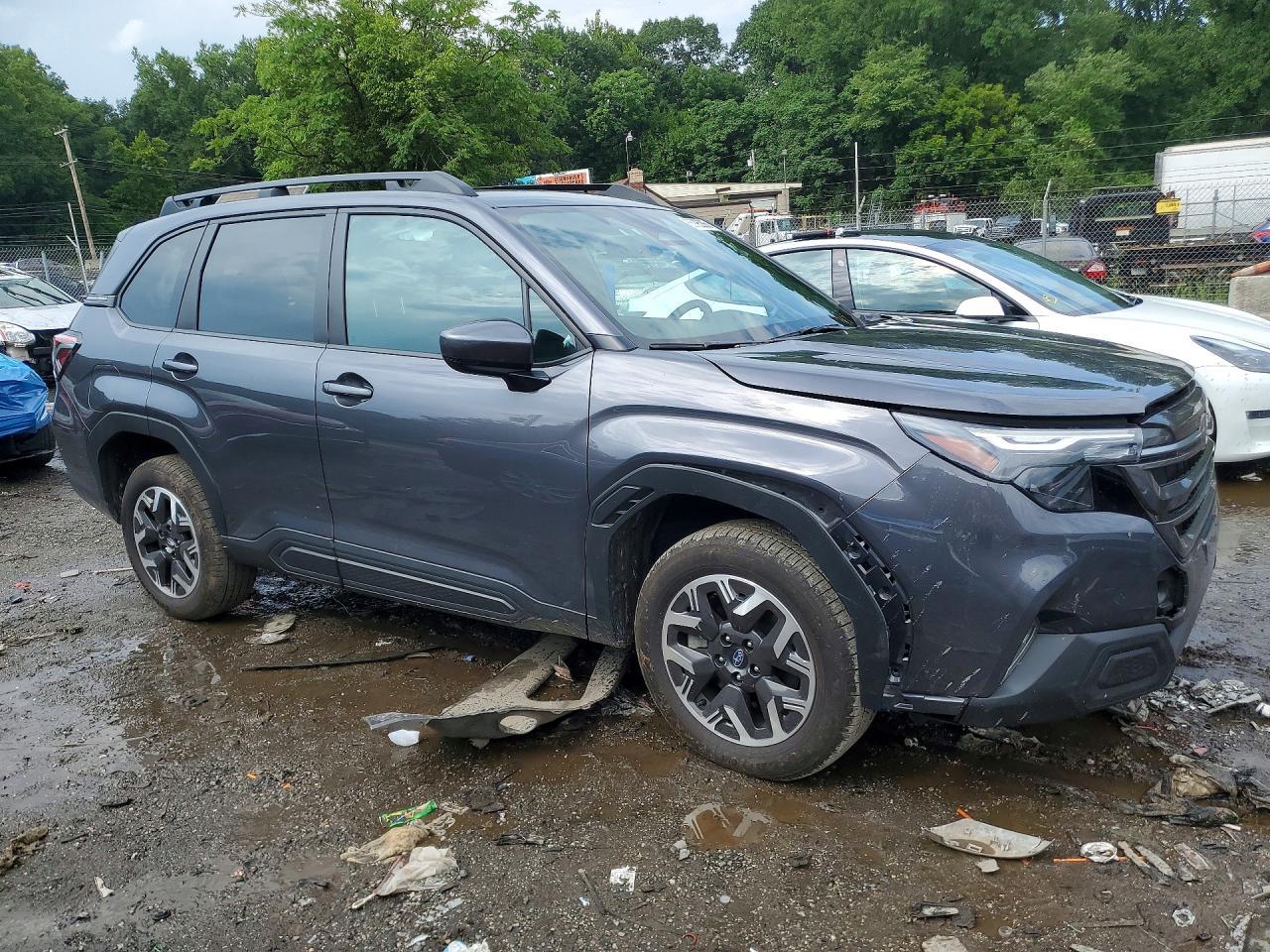 2026 Subaru Forester, Premium
