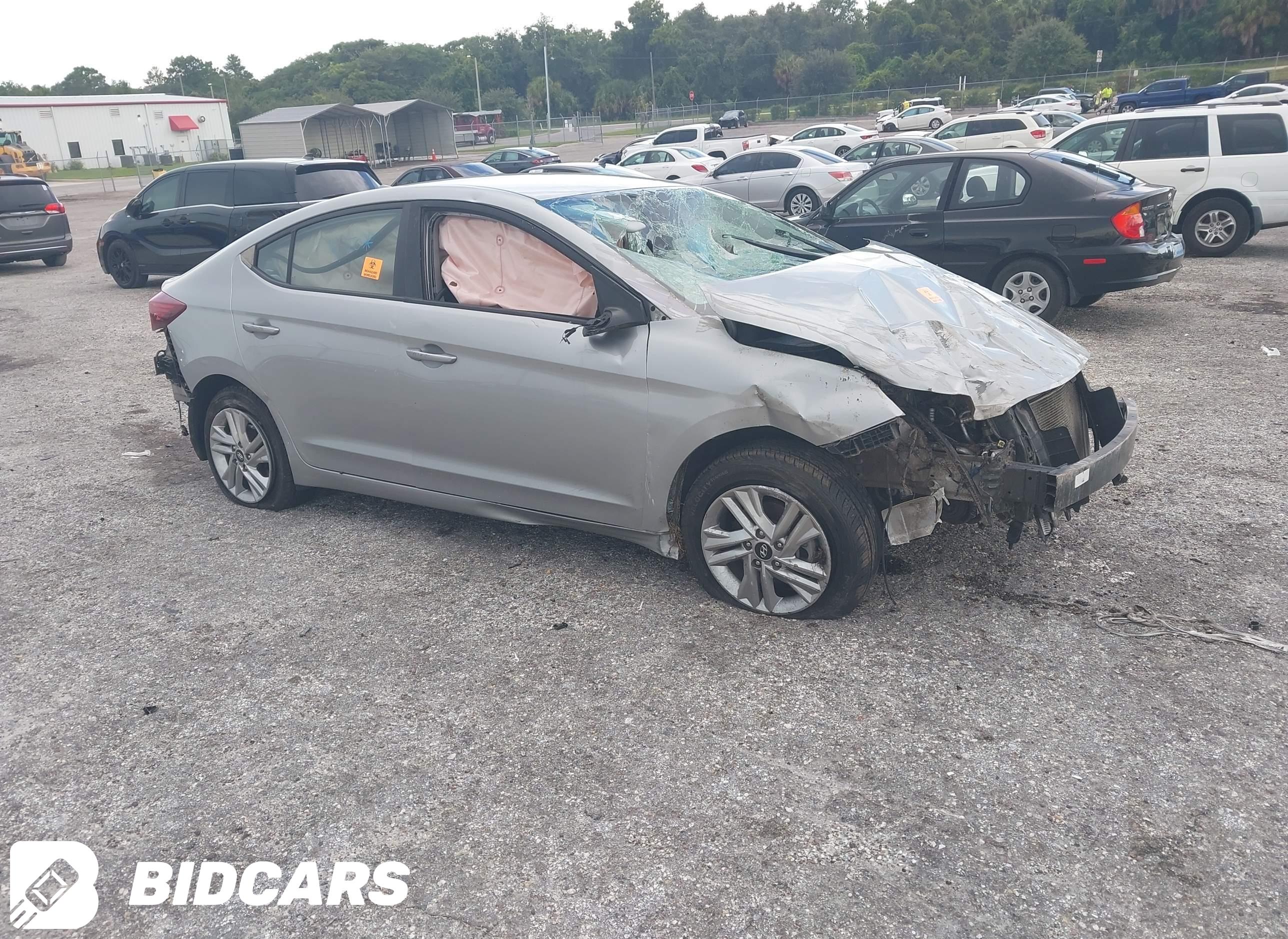 2020 Hyundai Elantra, Sel