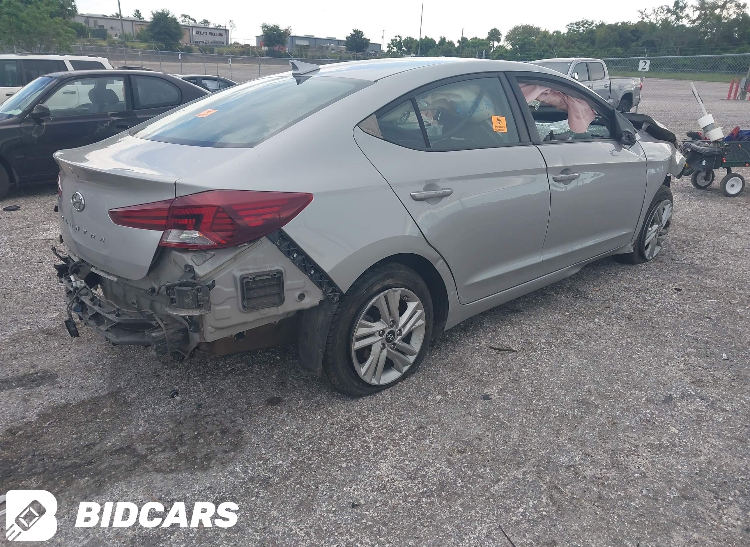 2020 Hyundai Elantra, Sel