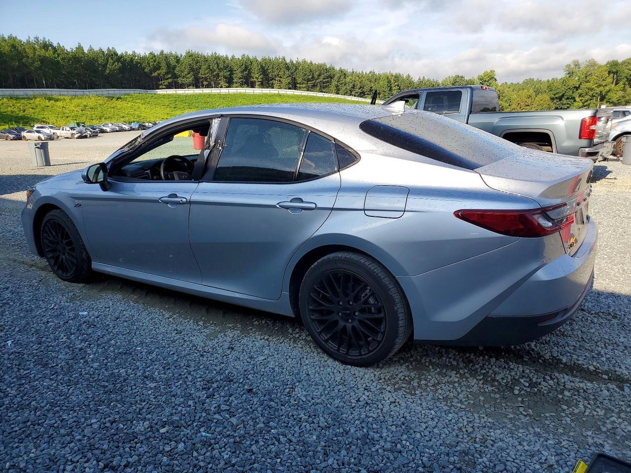 2026 Toyota Camry, LE