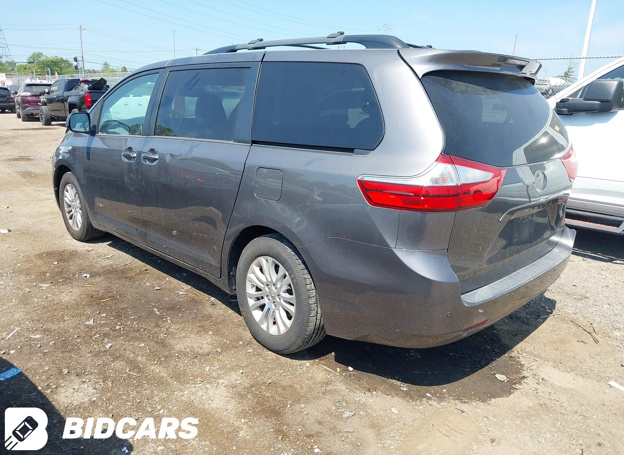 2016 Toyota Sienna, Xle 8 Pas...
