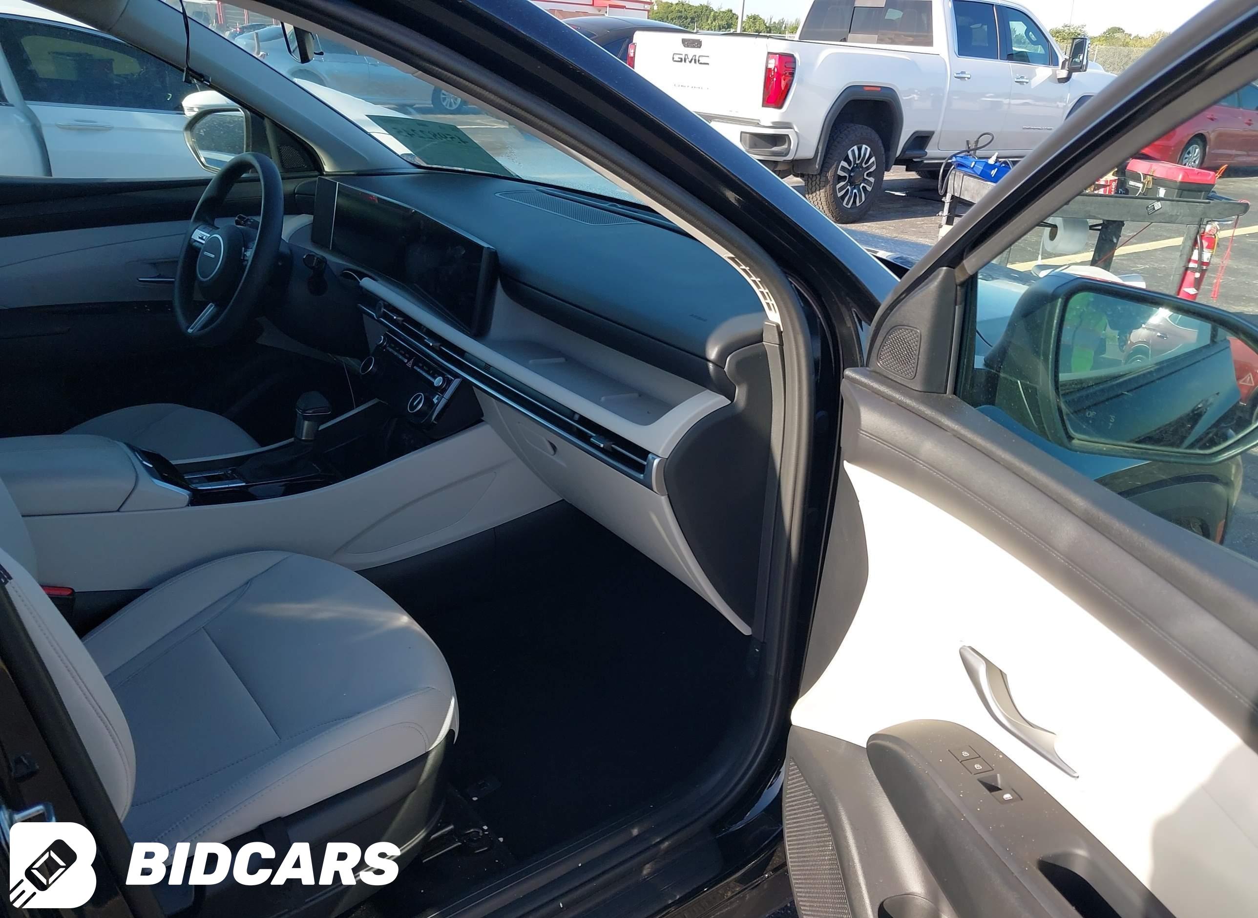 2025 Hyundai Tucson, Sel
