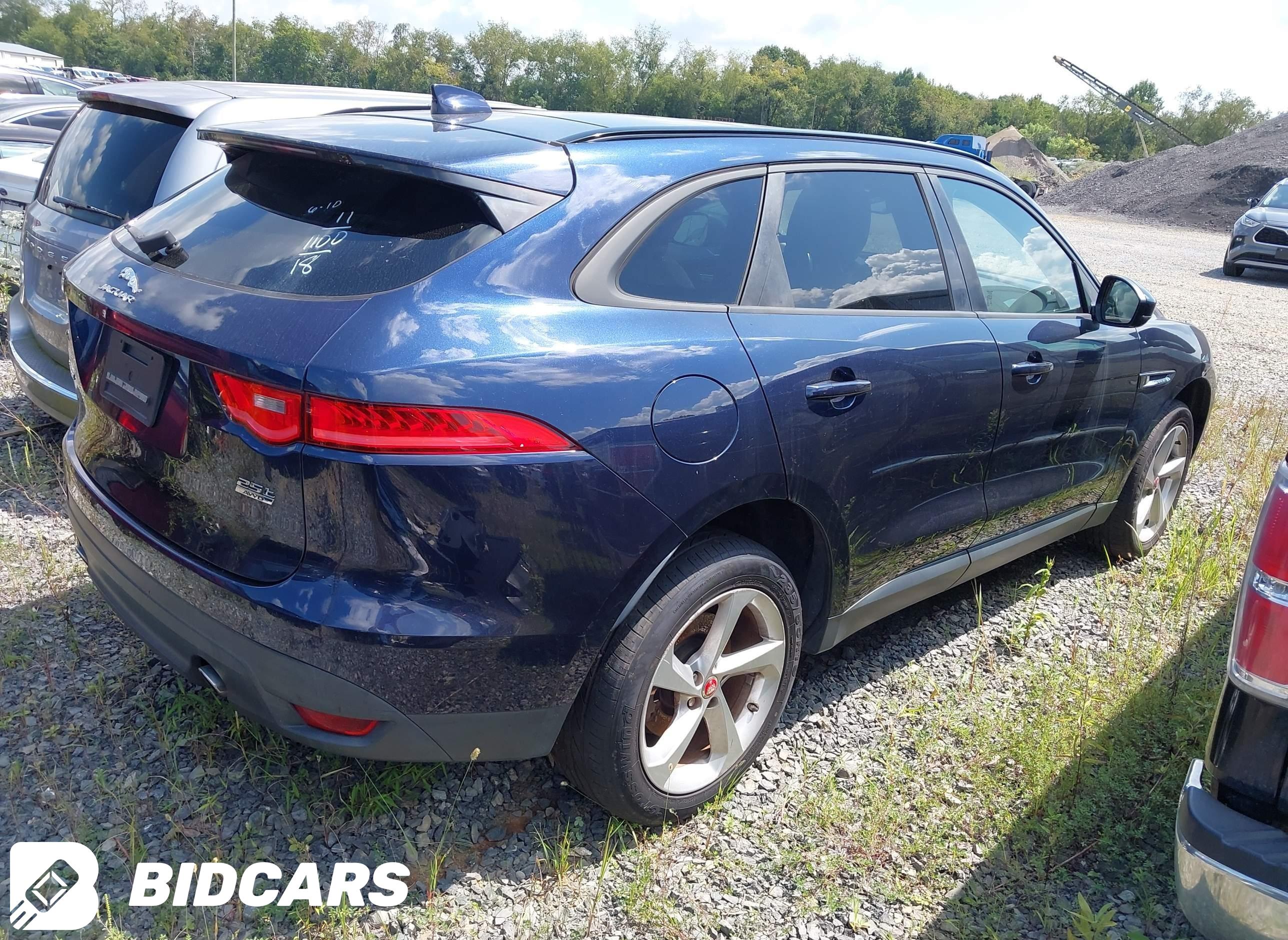 2018 Jaguar F-Pace, 25T Premium