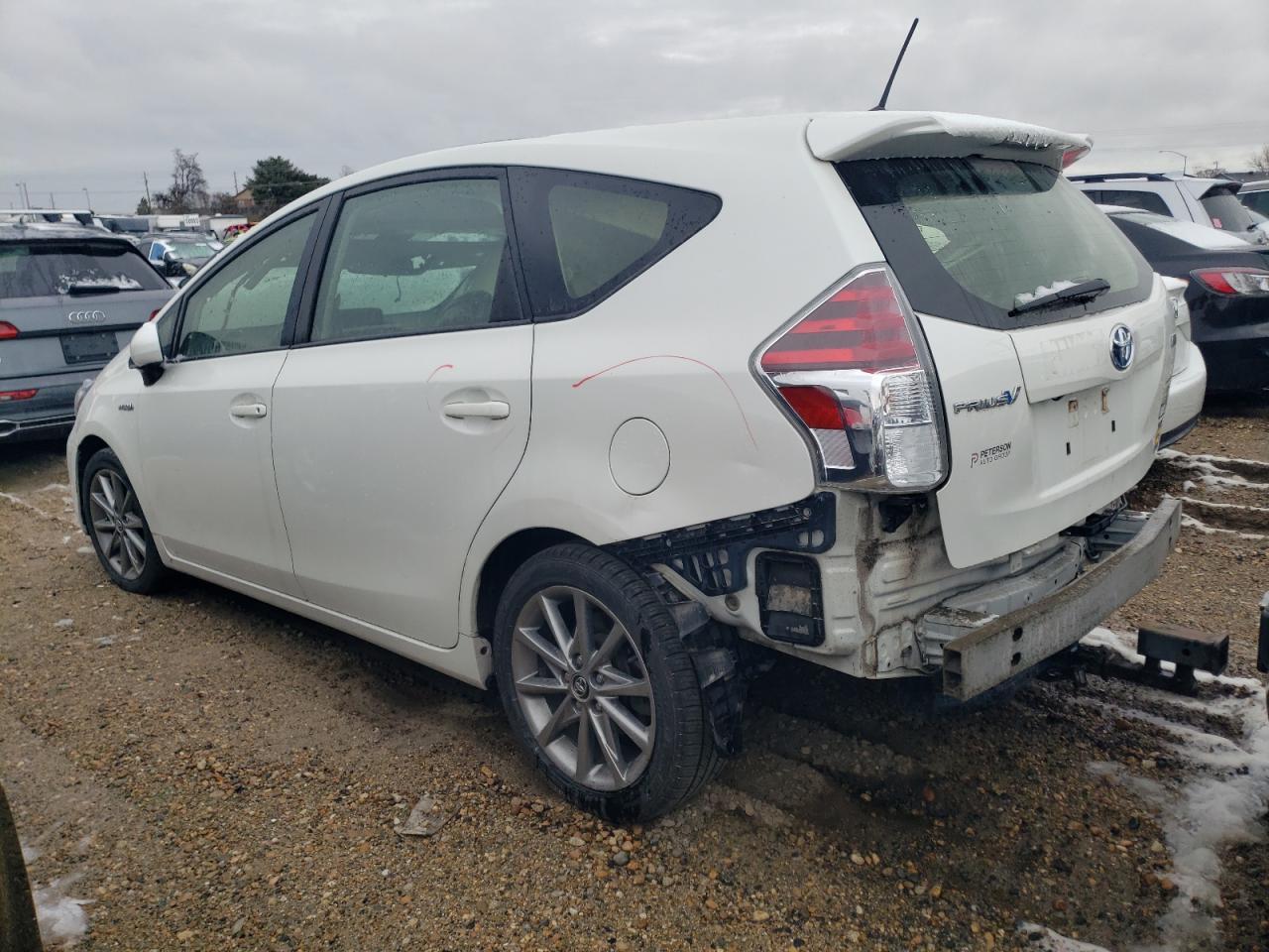 2016 Toyota Prius, Five