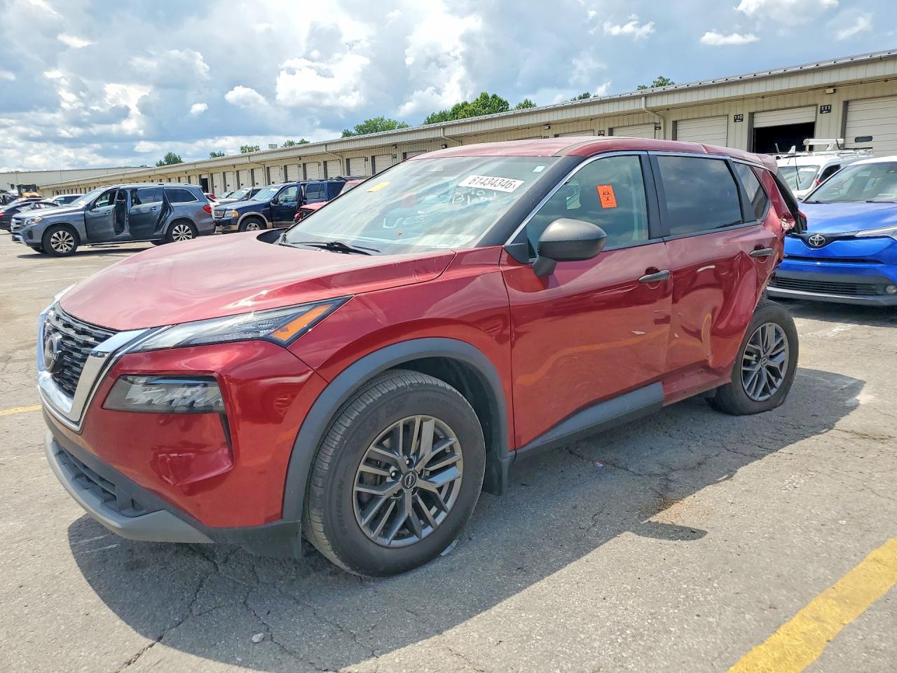 2023 Nissan Rogue, S