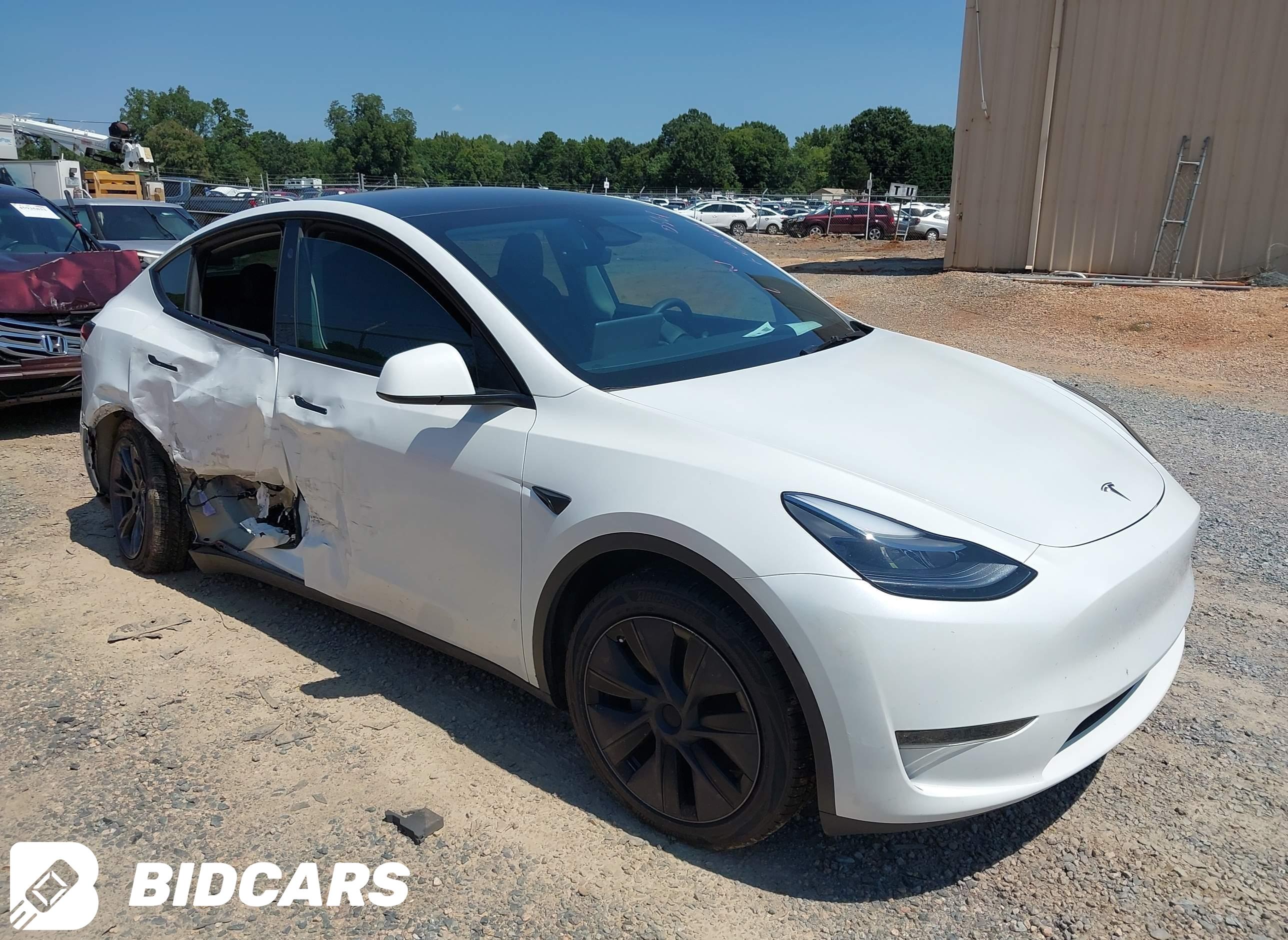 2024 Tesla Model Y, Long Rang...