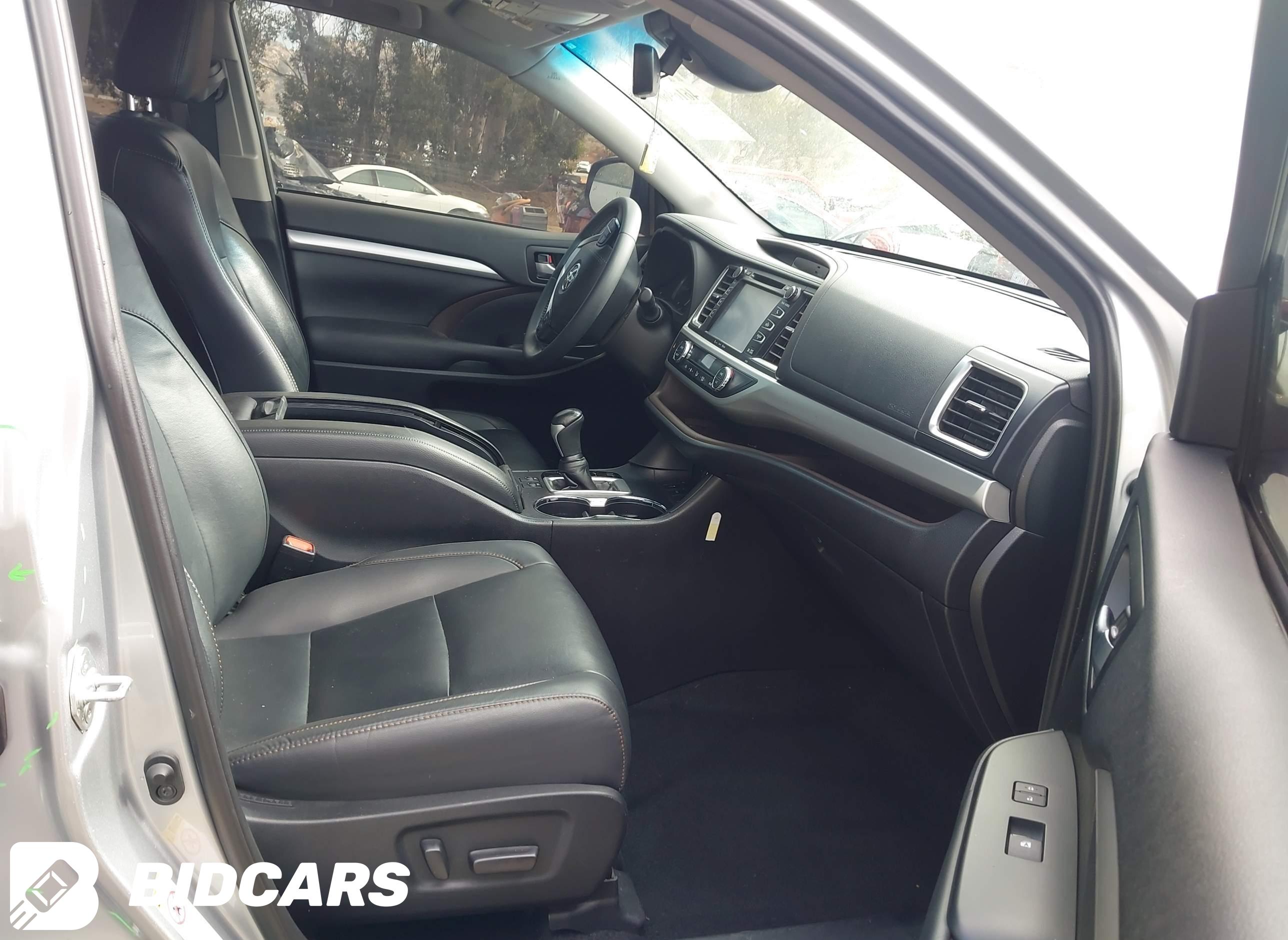 2019 Toyota Highlander, Xle