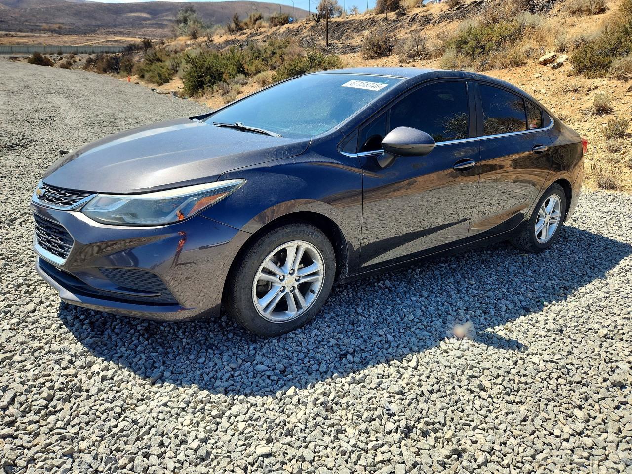 2017 Chevrolet Cruze, LT