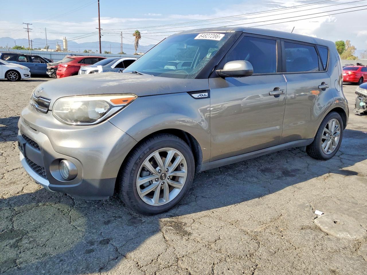 2018 KIA Soul, +