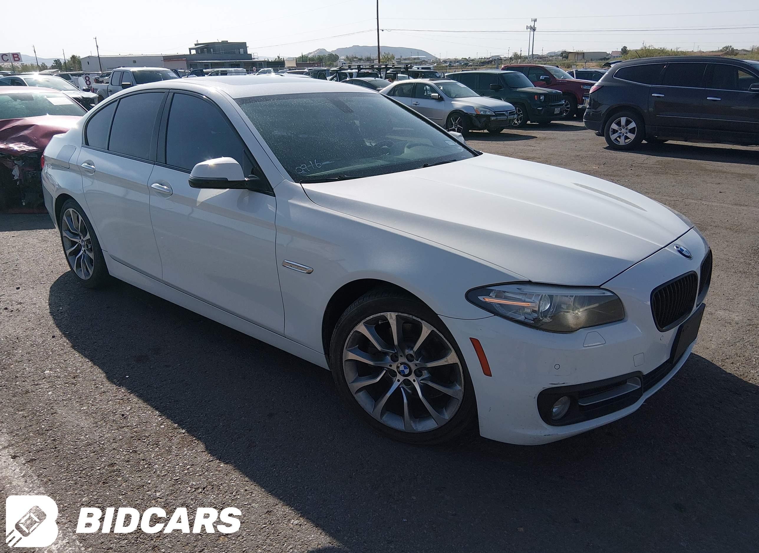 2016 BMW 5 Series, 528I