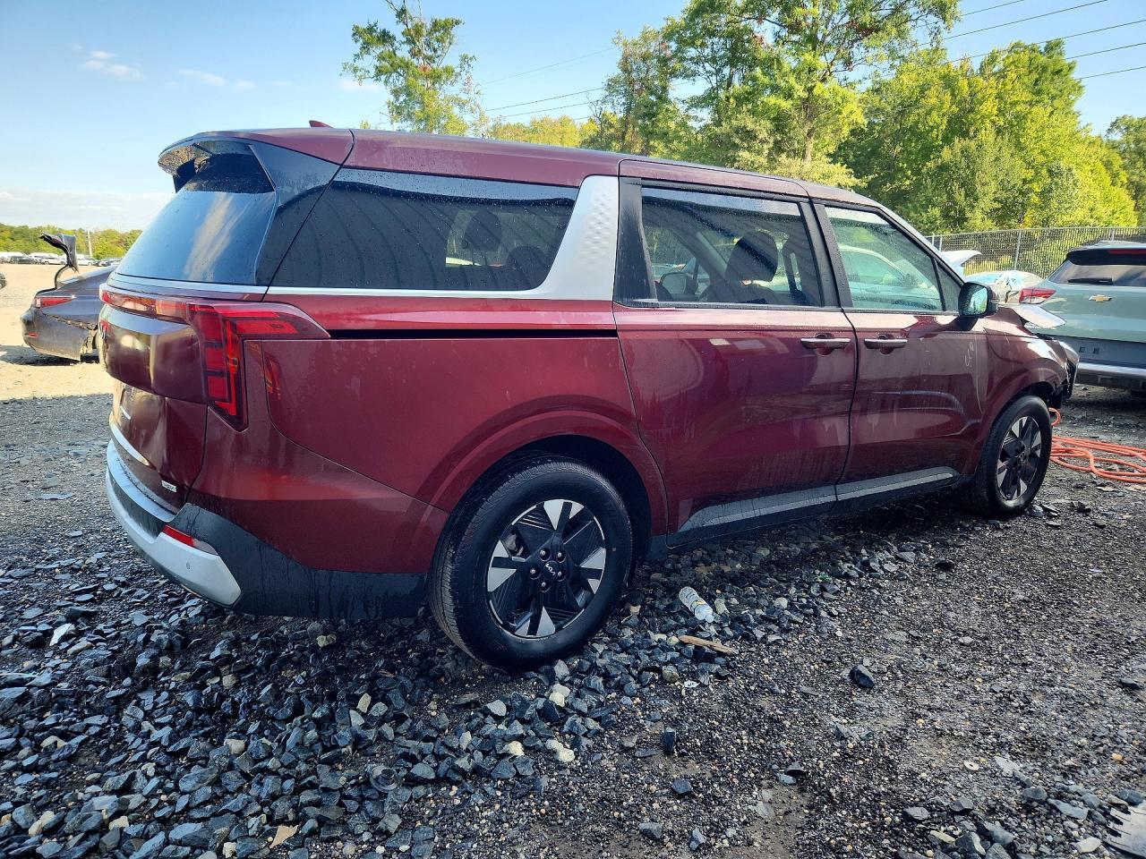 2026 KIA Carnival, Lxs
