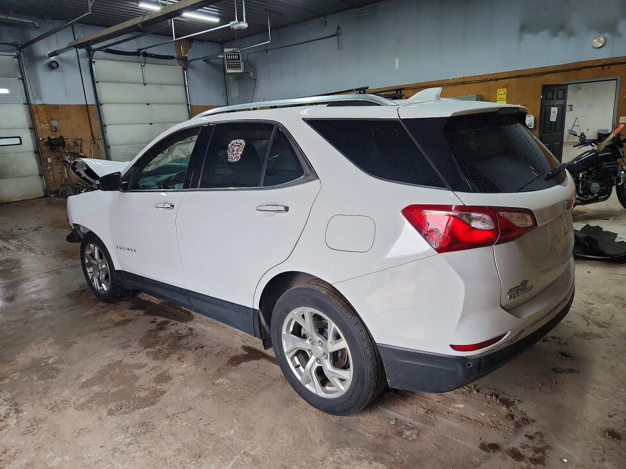 2020 Chevrolet Equinox, Premier