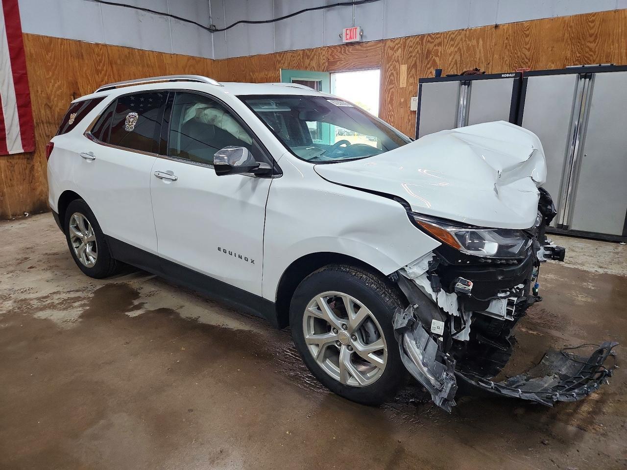 2020 Chevrolet Equinox, Premier