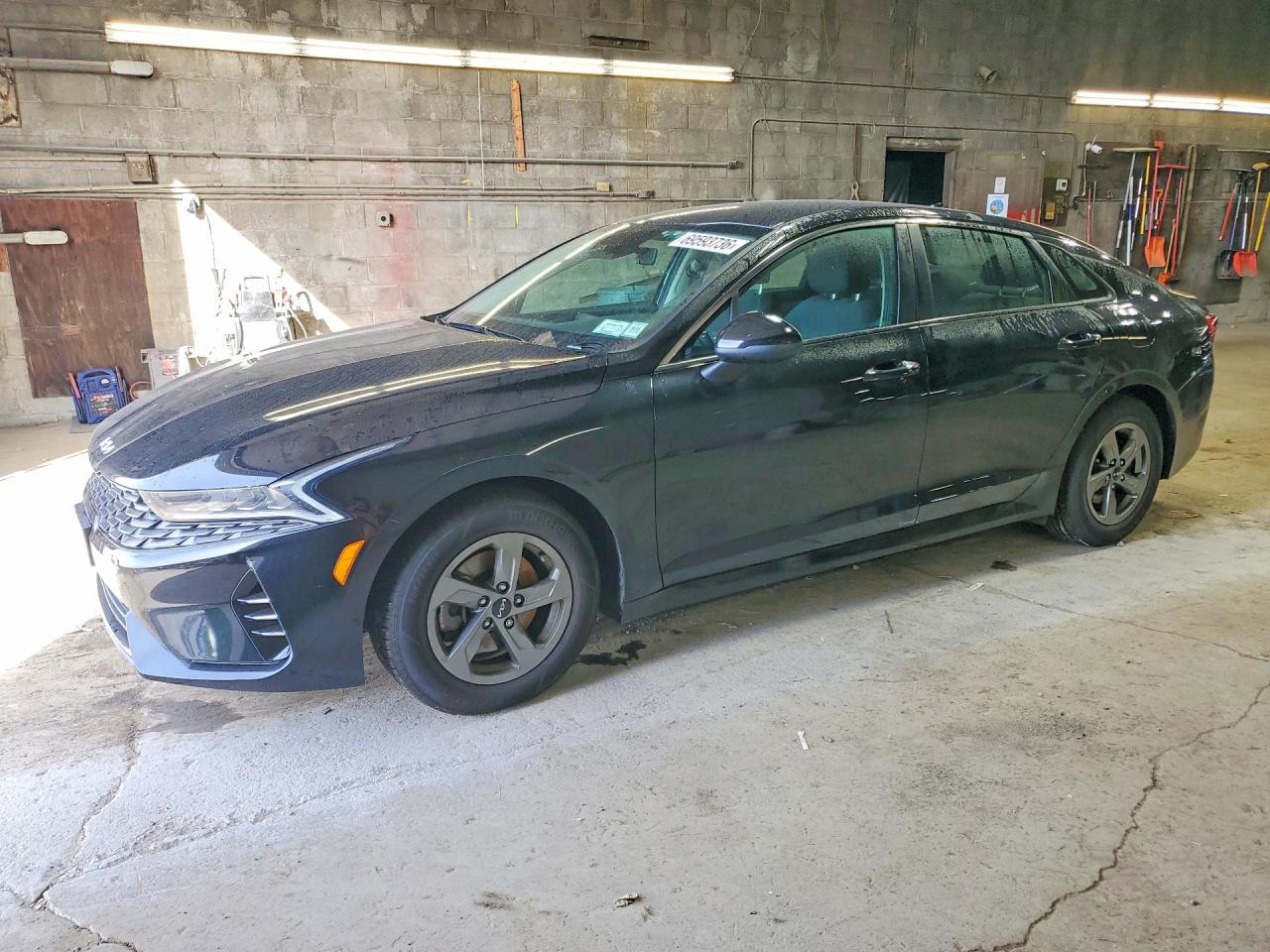 2022 KIA K5, Lxs