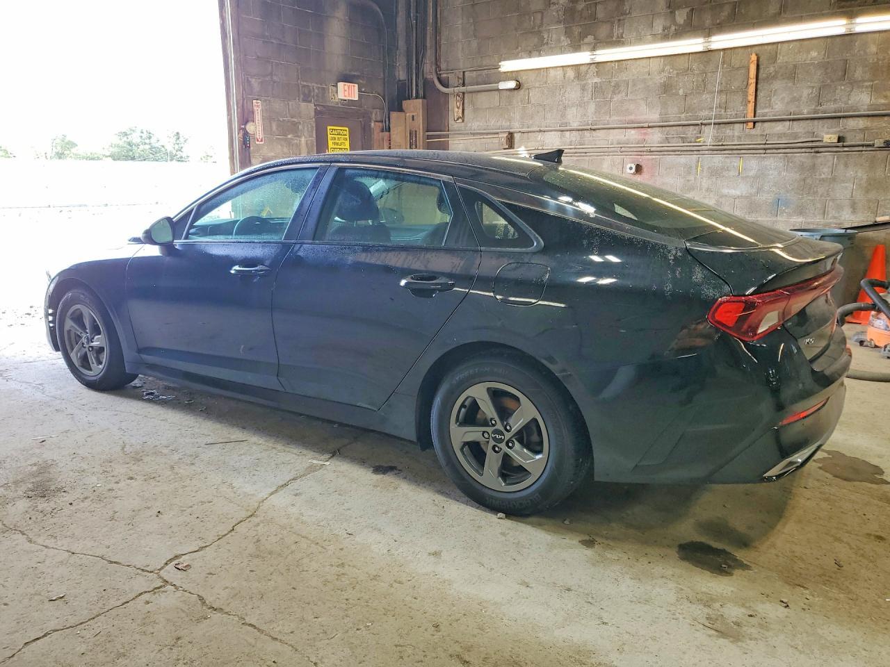 2022 KIA K5, Lxs