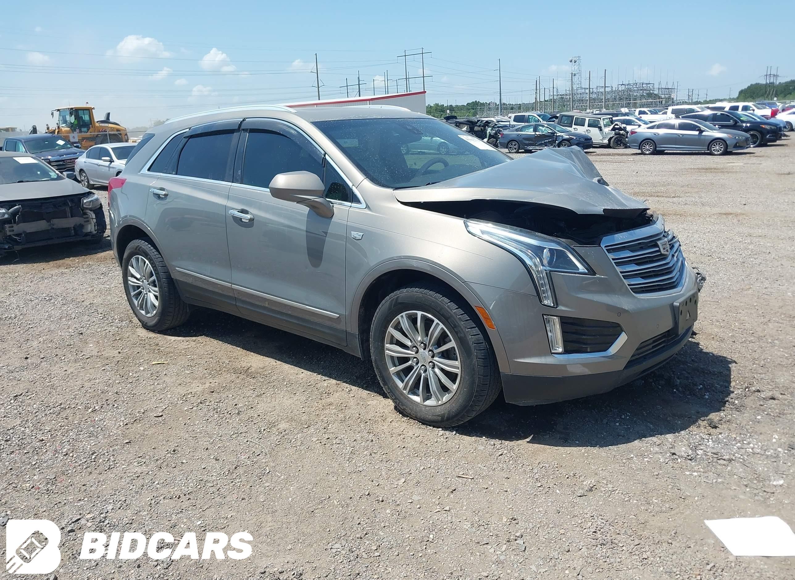 2017 Cadillac XT5, Luxury