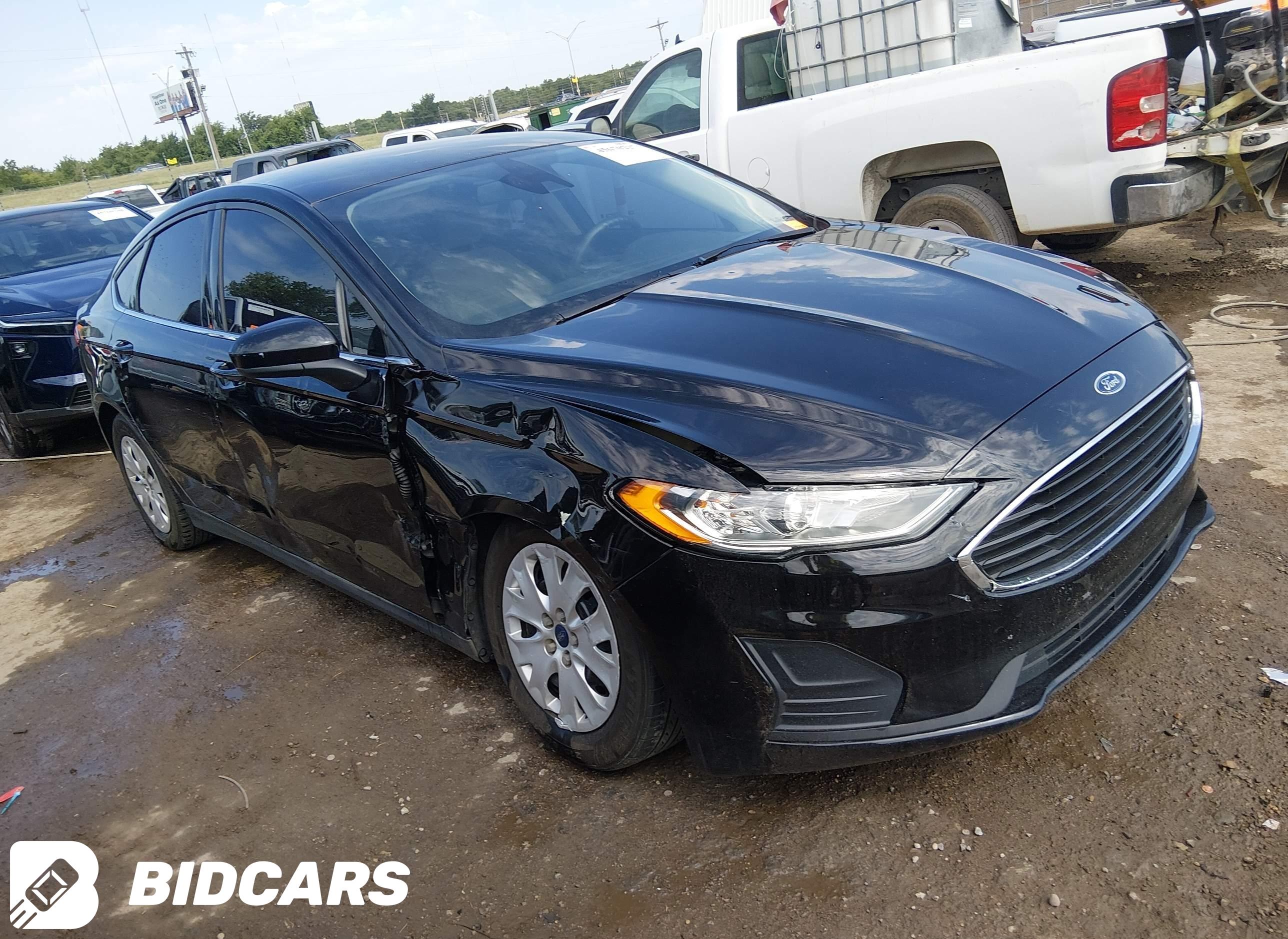 2020 Ford Fusion, S