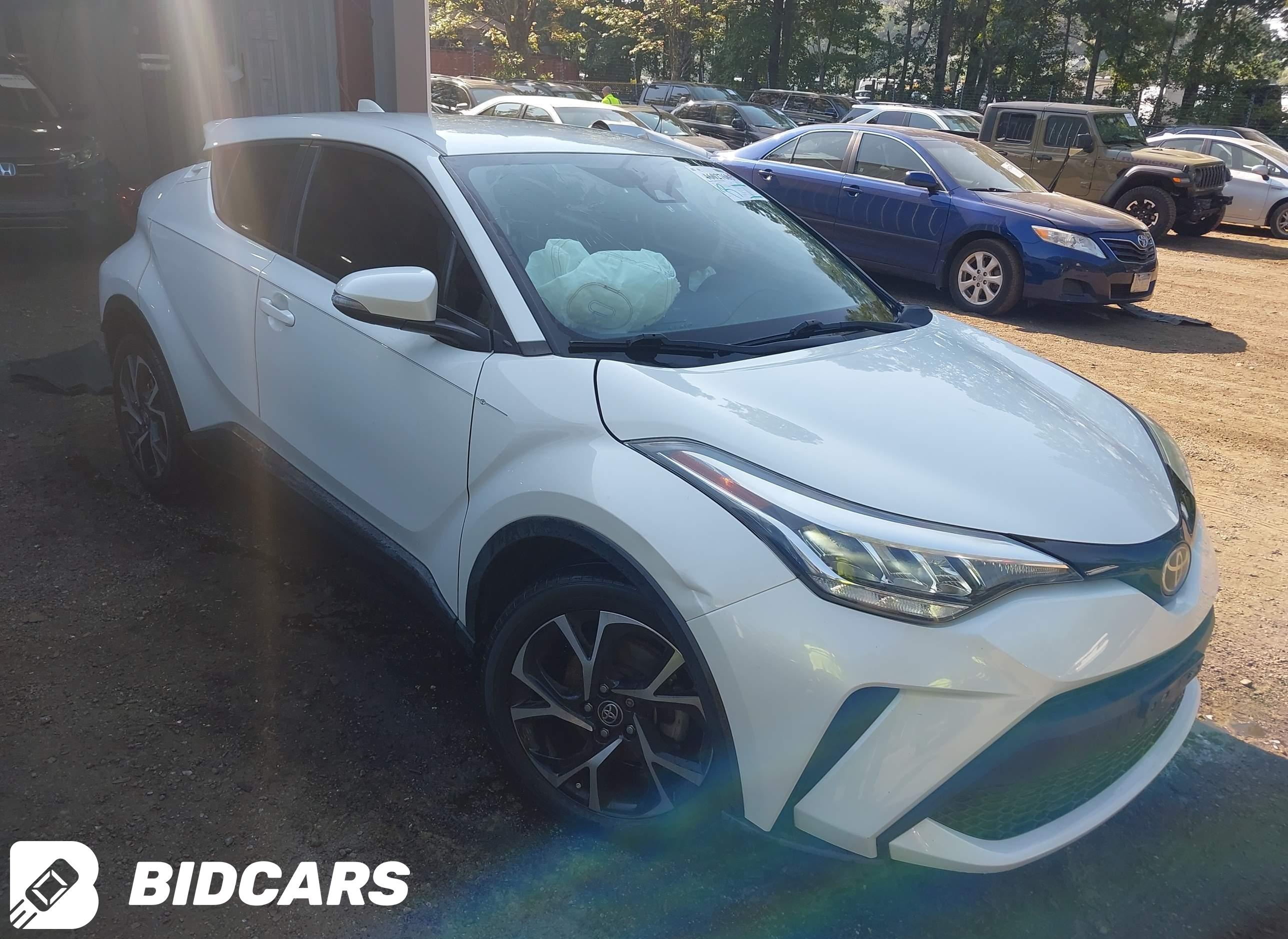 2021 Toyota C-HR, Xle