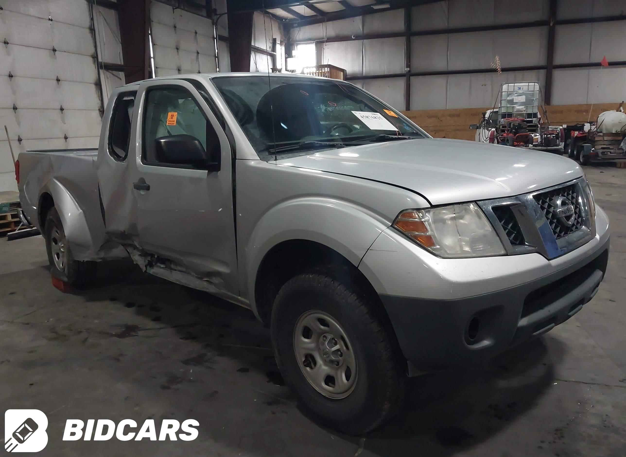 2015 Nissan Frontier, S