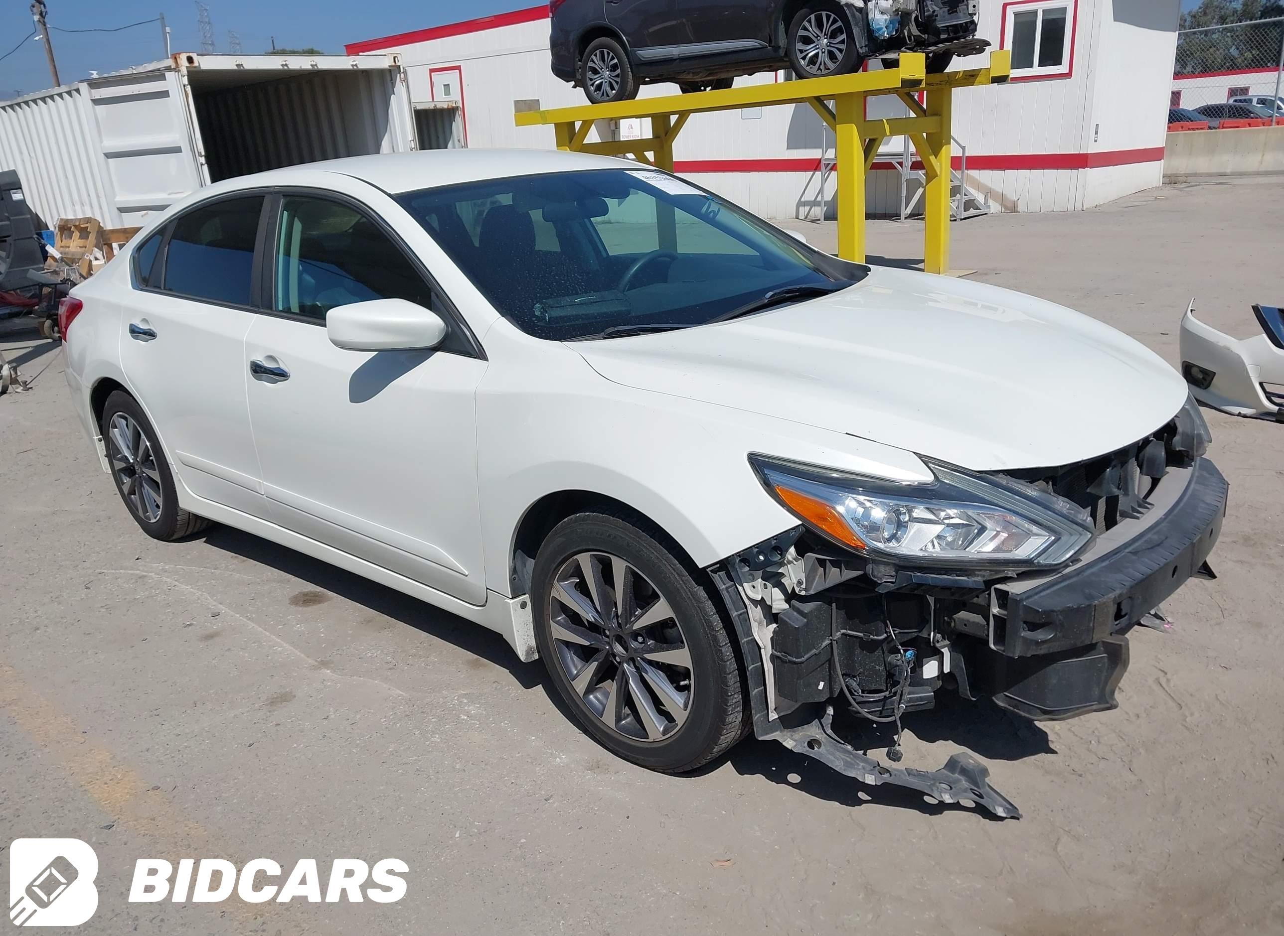 2016 Nissan Altima, 2.5 SV