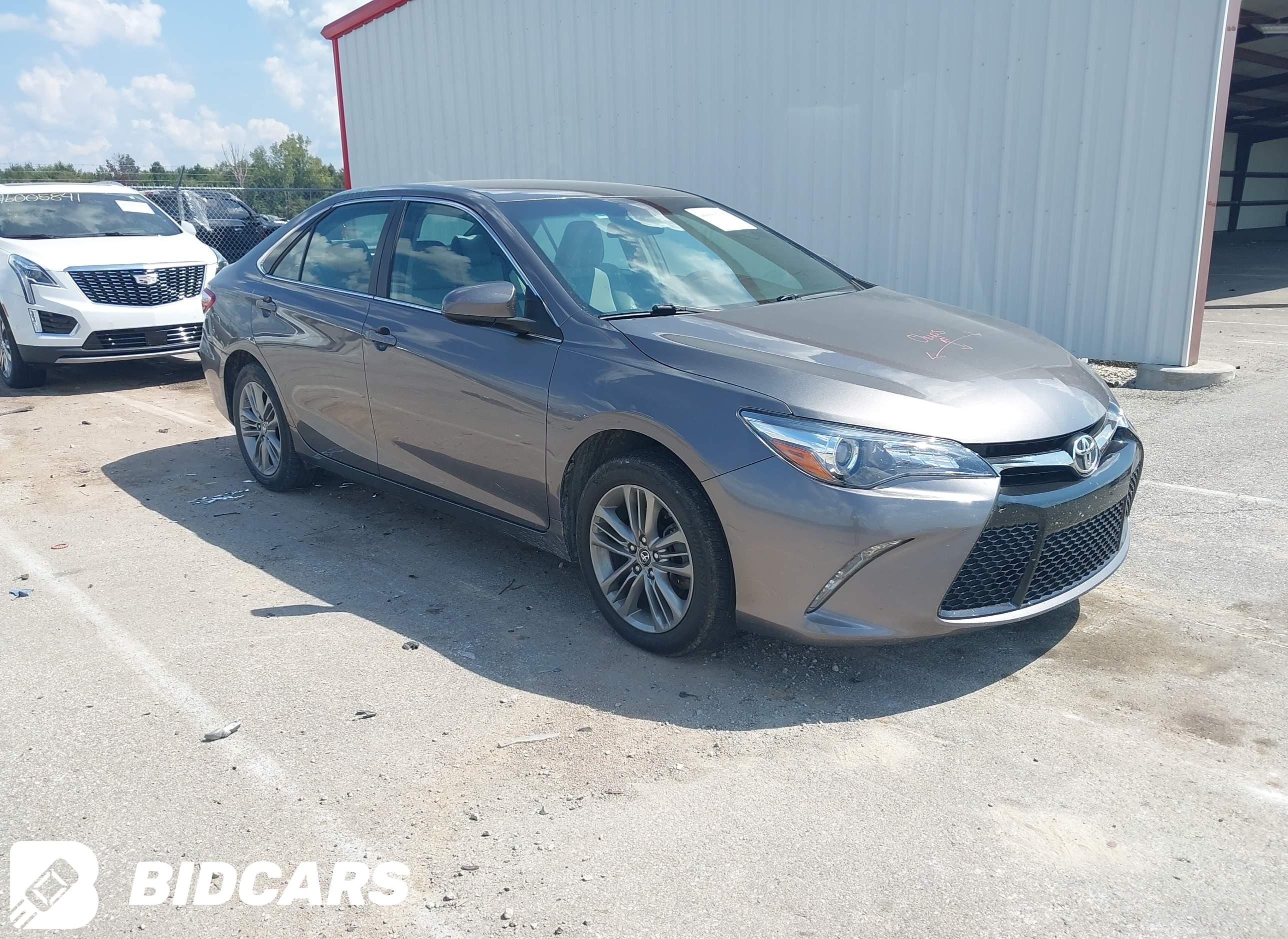 2017 Toyota Camry, SE