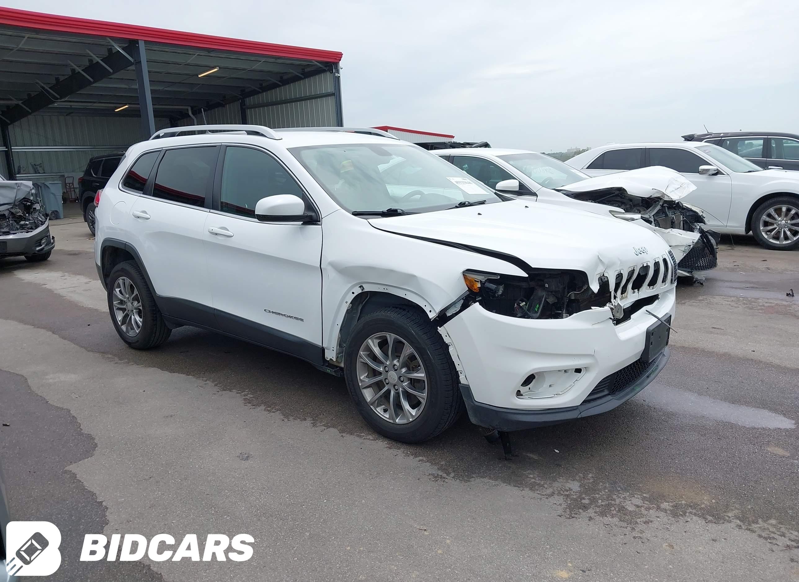 2020 Jeep Cherokee, Latitude...