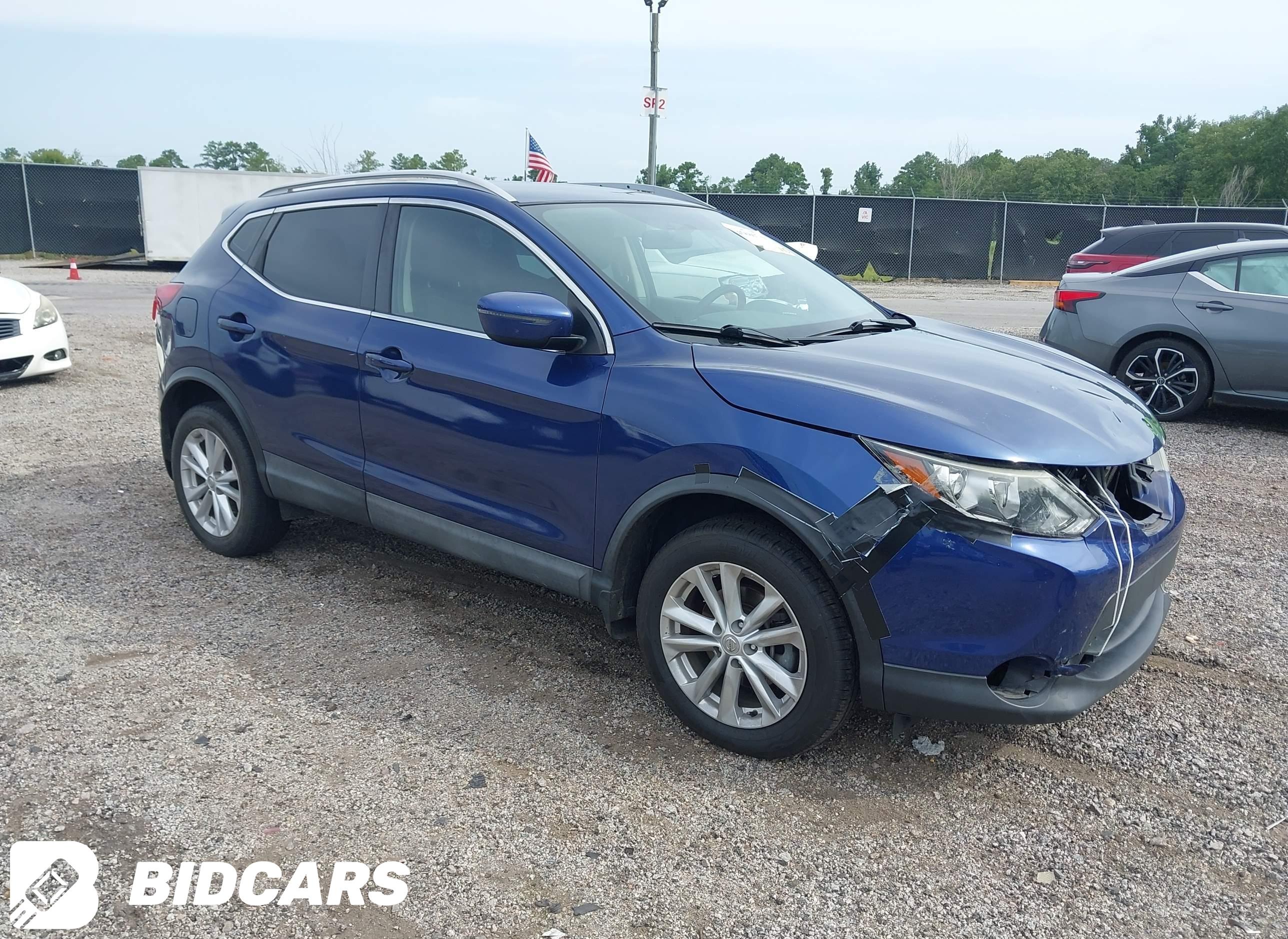 2017 Nissan Rogue, Sport SV