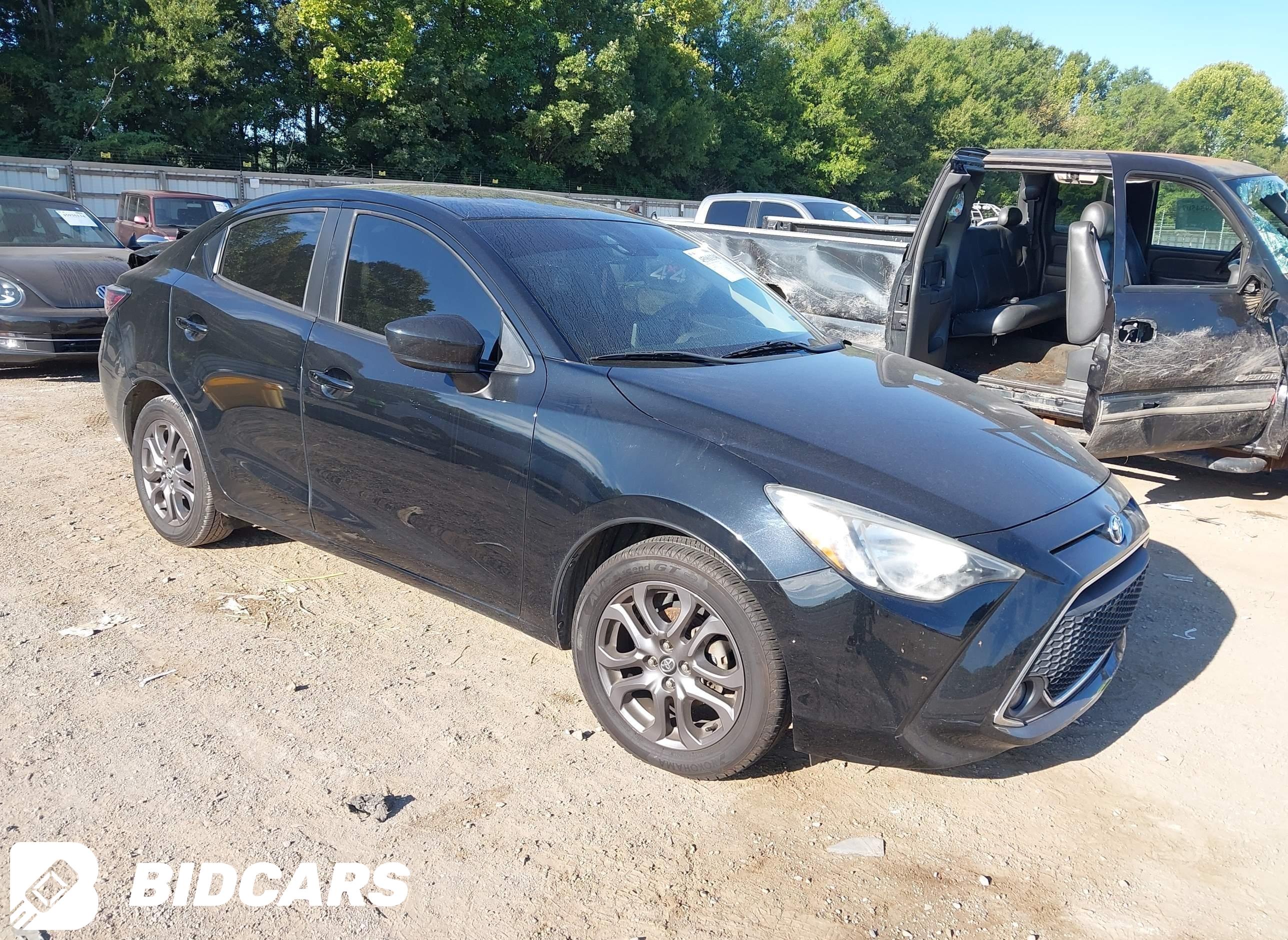 2019 Toyota Yaris, LE