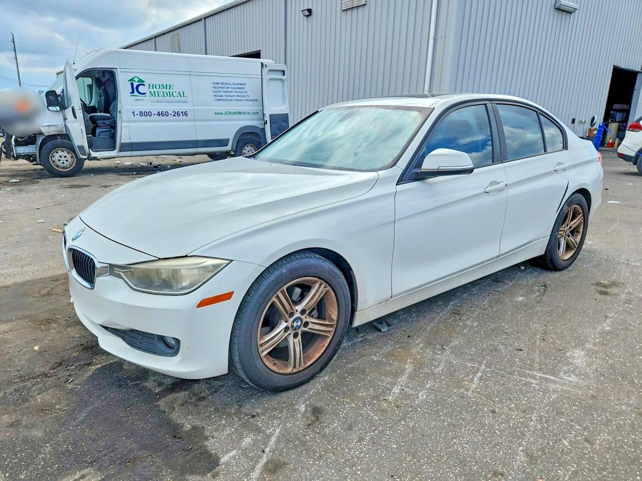 2015 BMW 3 Series, 320 I