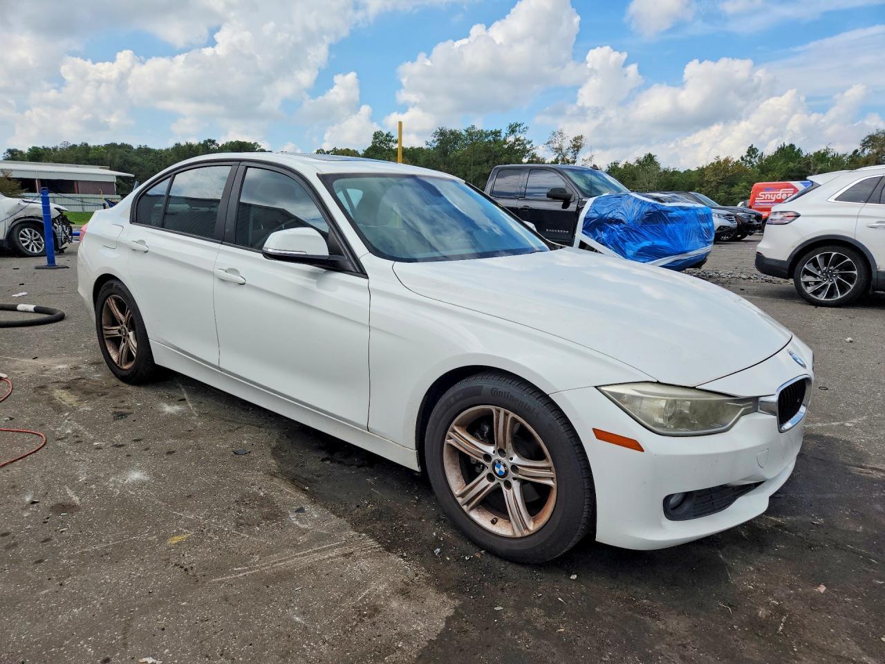 2015 BMW 3 Series, 320 I