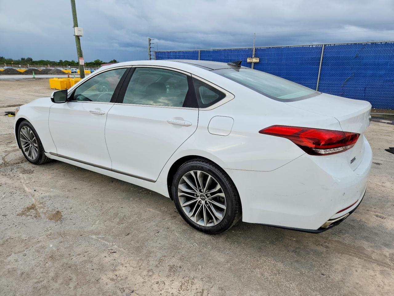 2015 Hyundai Genesis, 3.8L