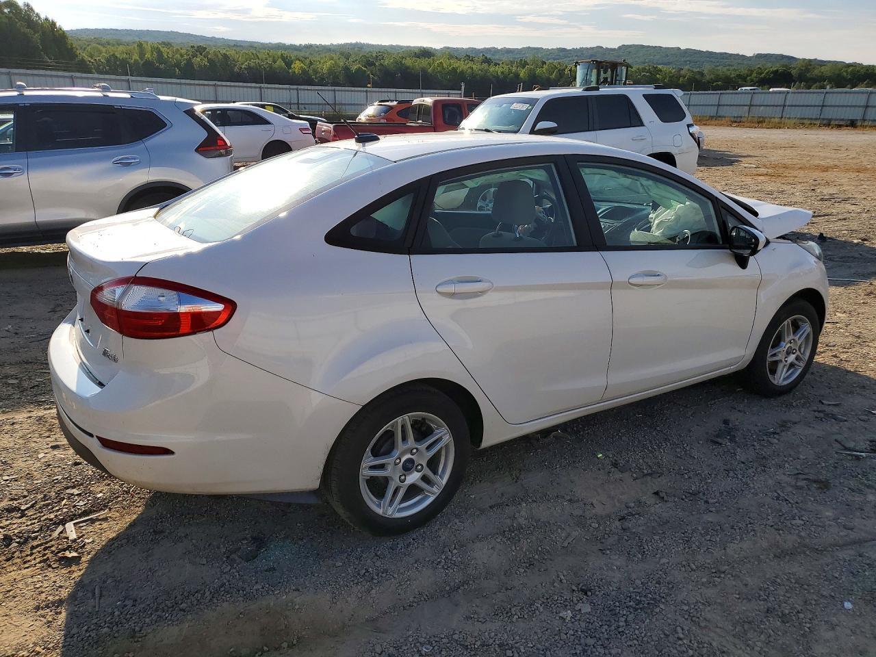2019 Ford Fiesta, SE
