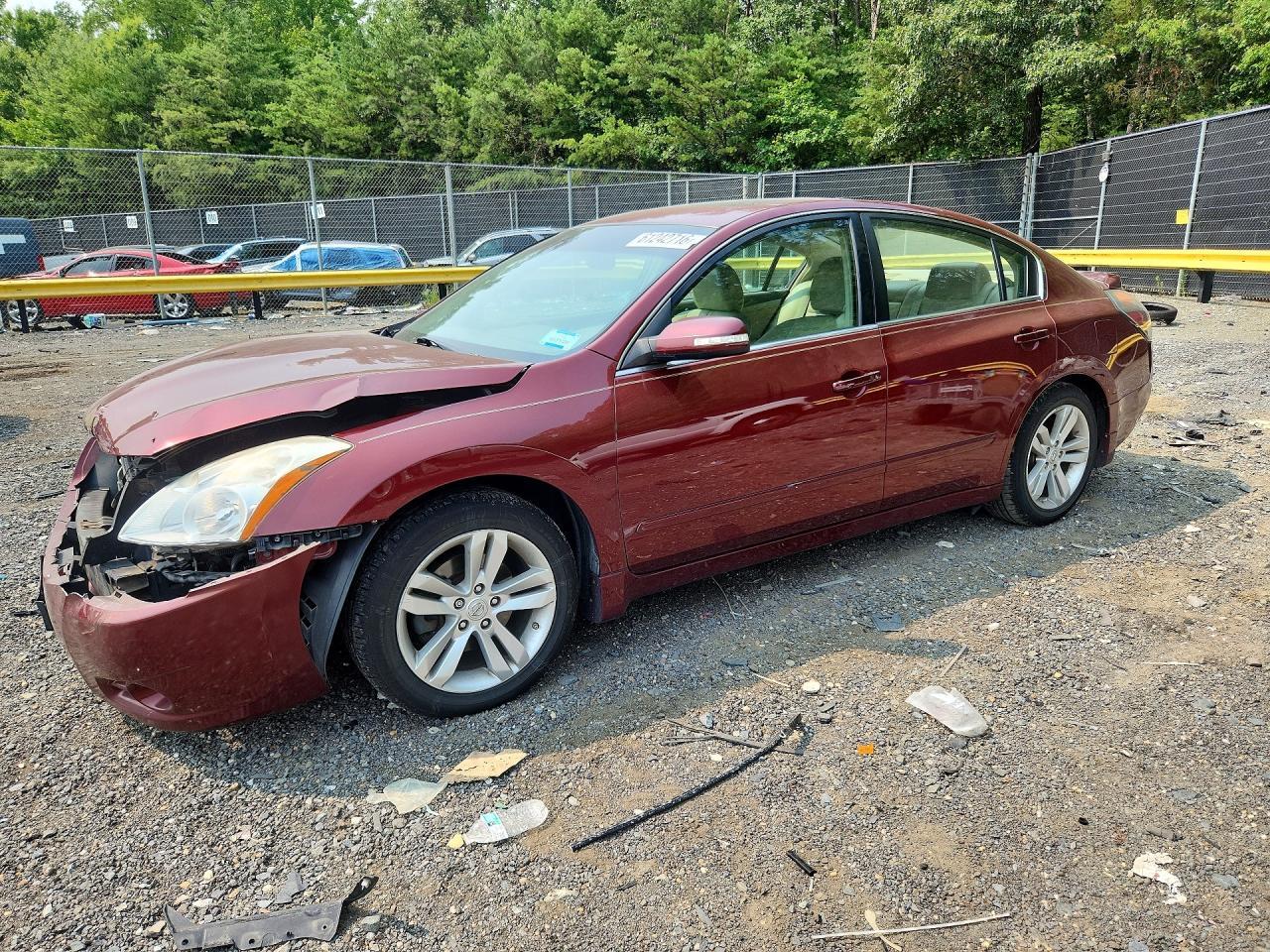 2019 Nissan Altima, SR