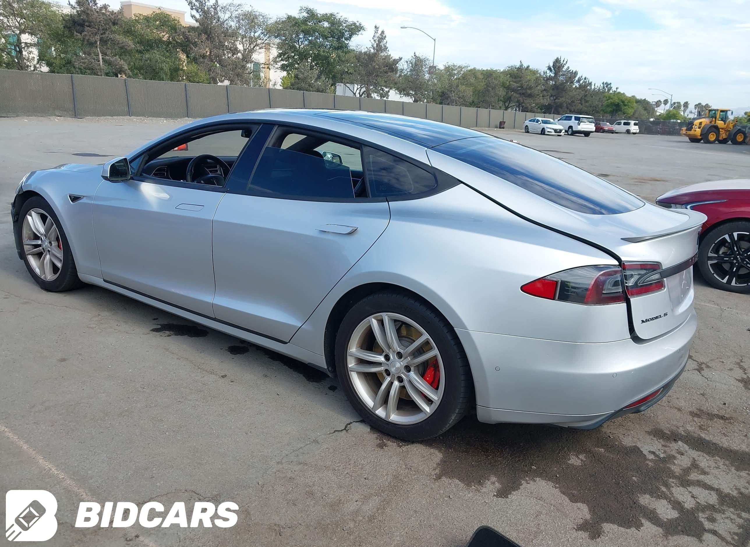 2015 Tesla Model S, 70D/85D/P85D