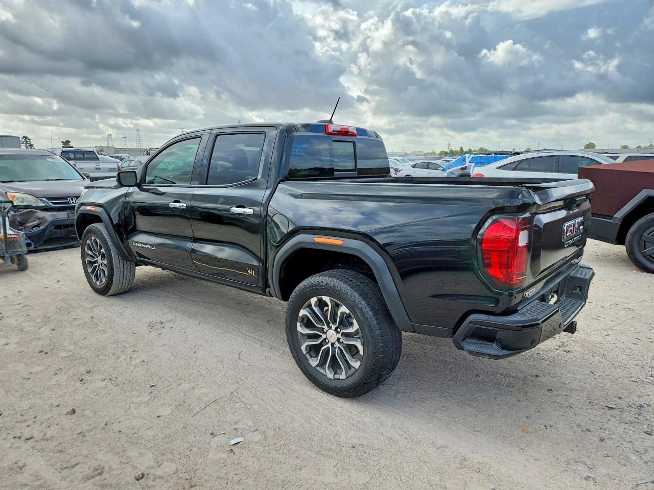 2025 GMC Canyon, Denali