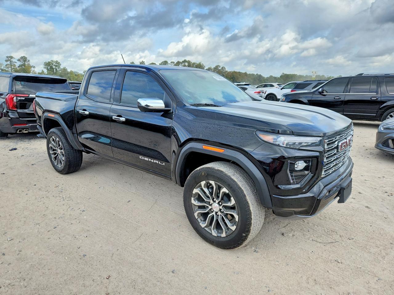2025 GMC Canyon, Denali