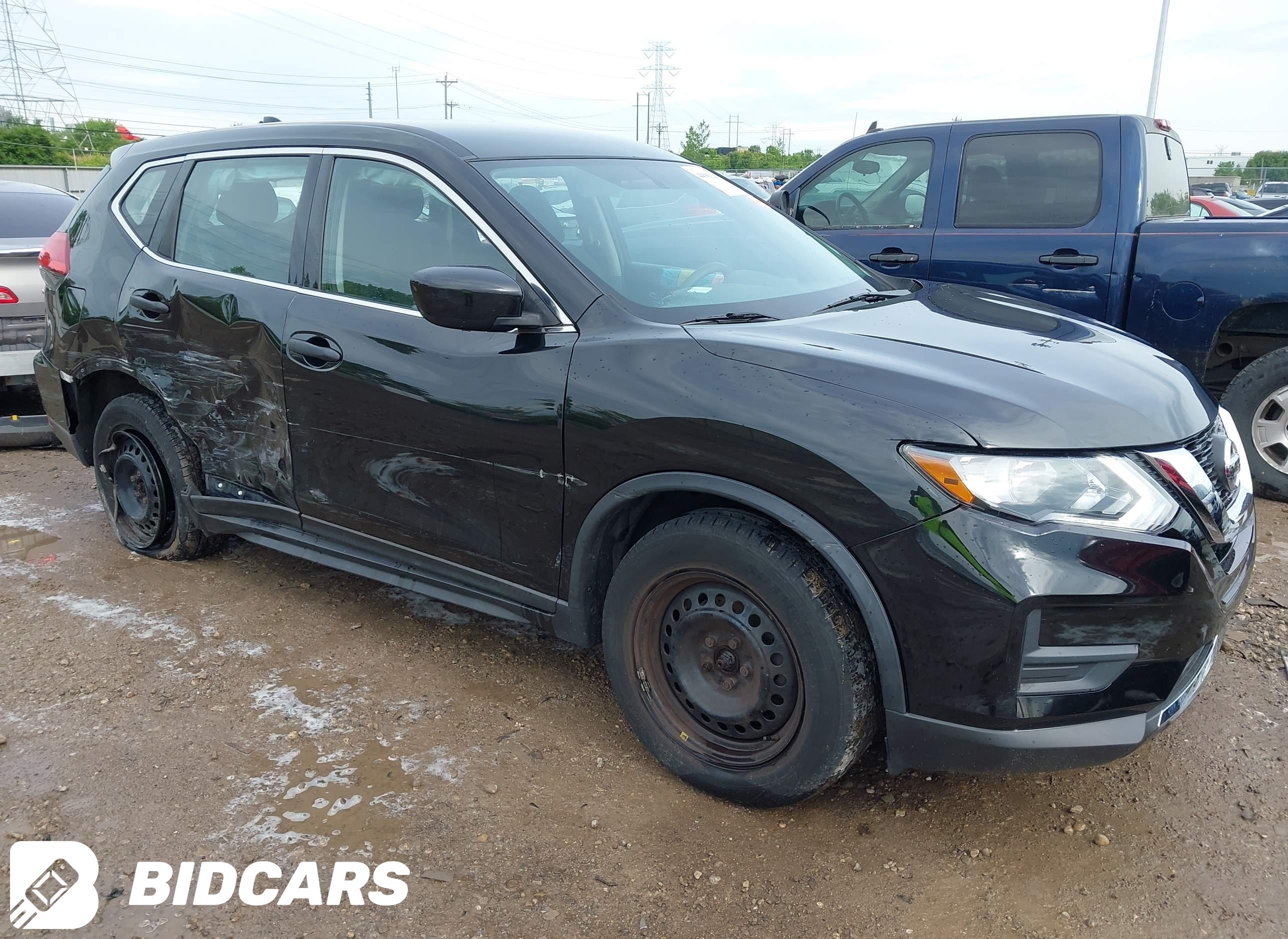 2017 Nissan Rogue, S