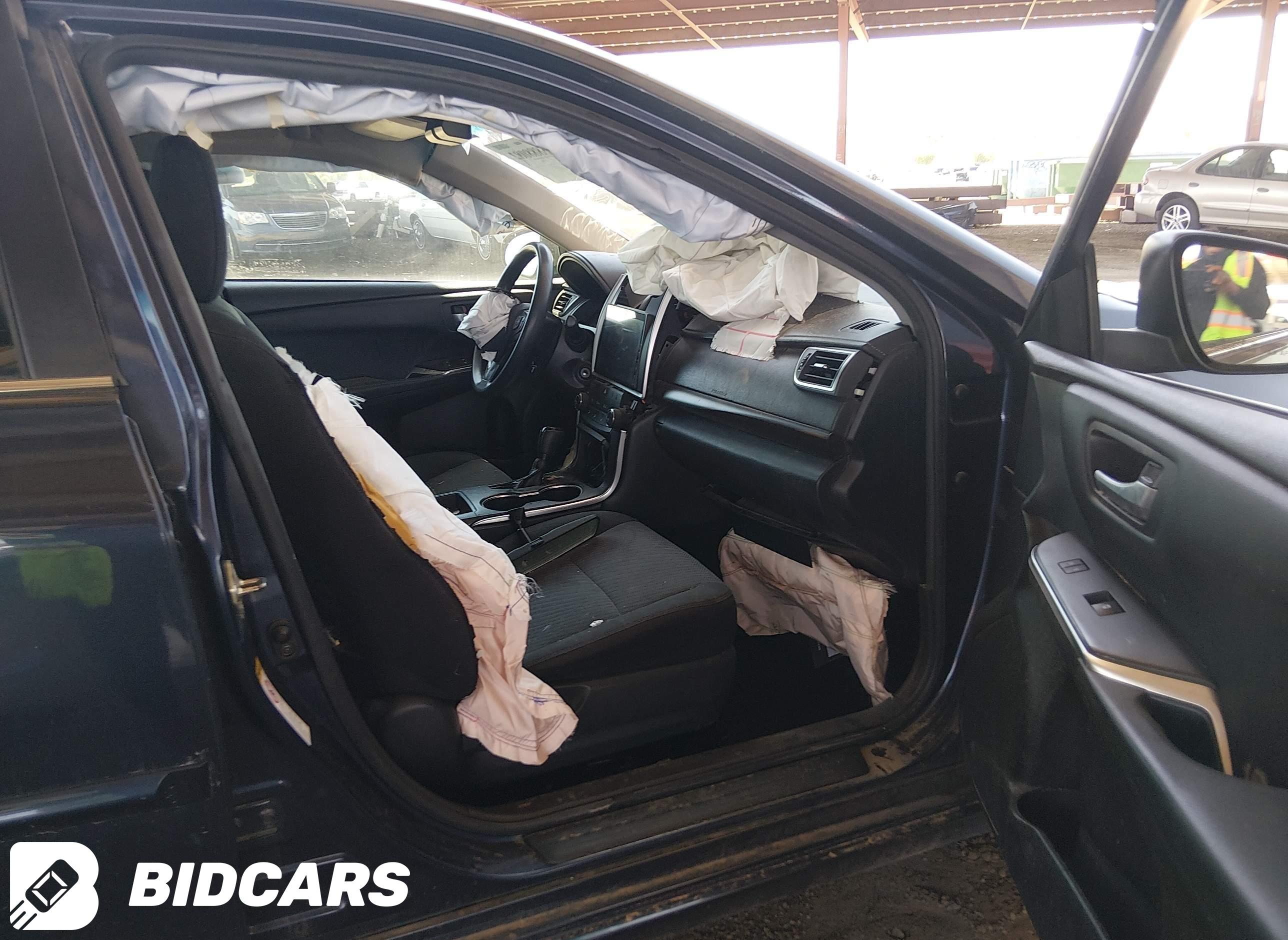 2017 Toyota Camry, LE