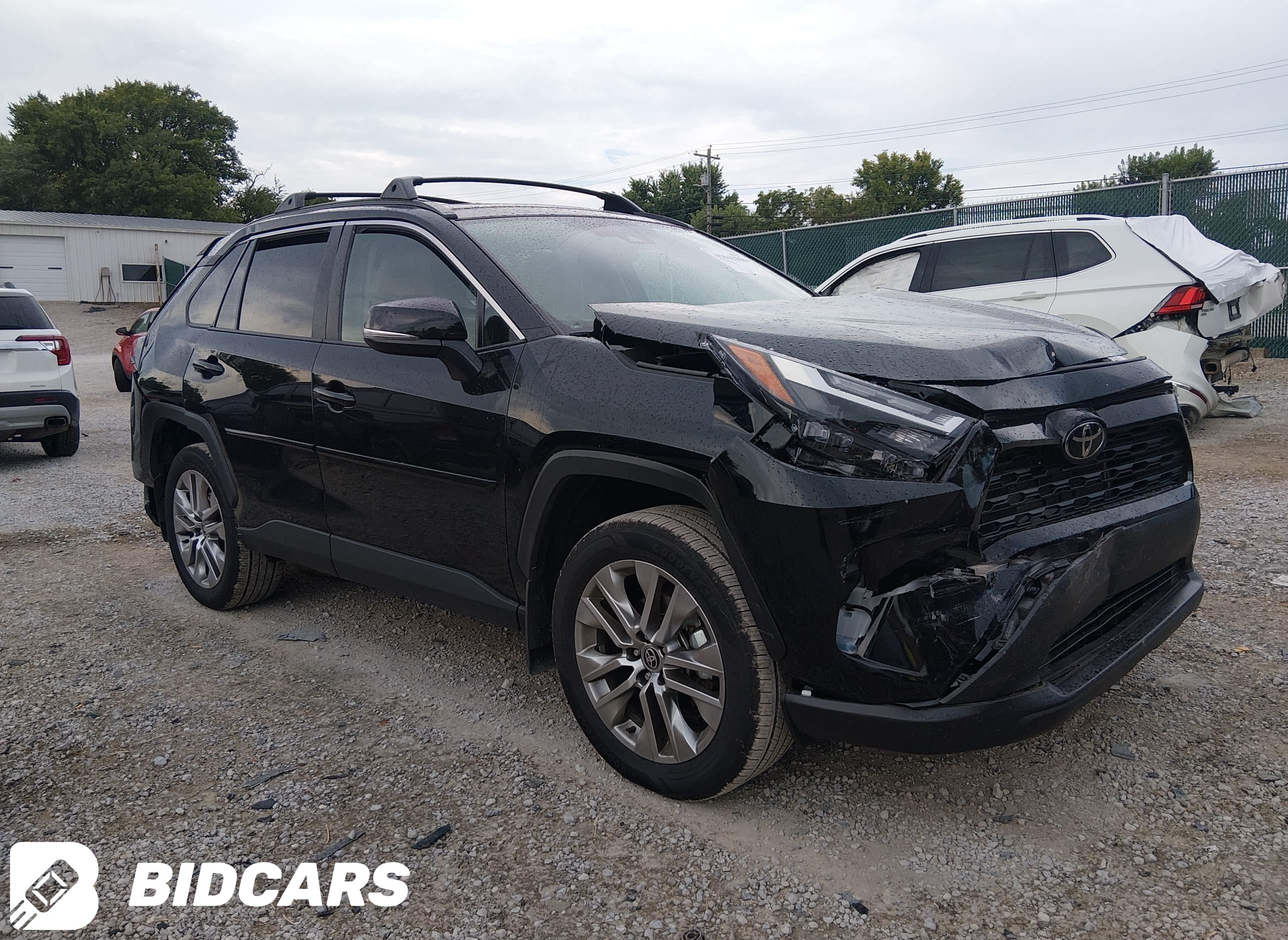 2023 Toyota RAV4, Xle Premium