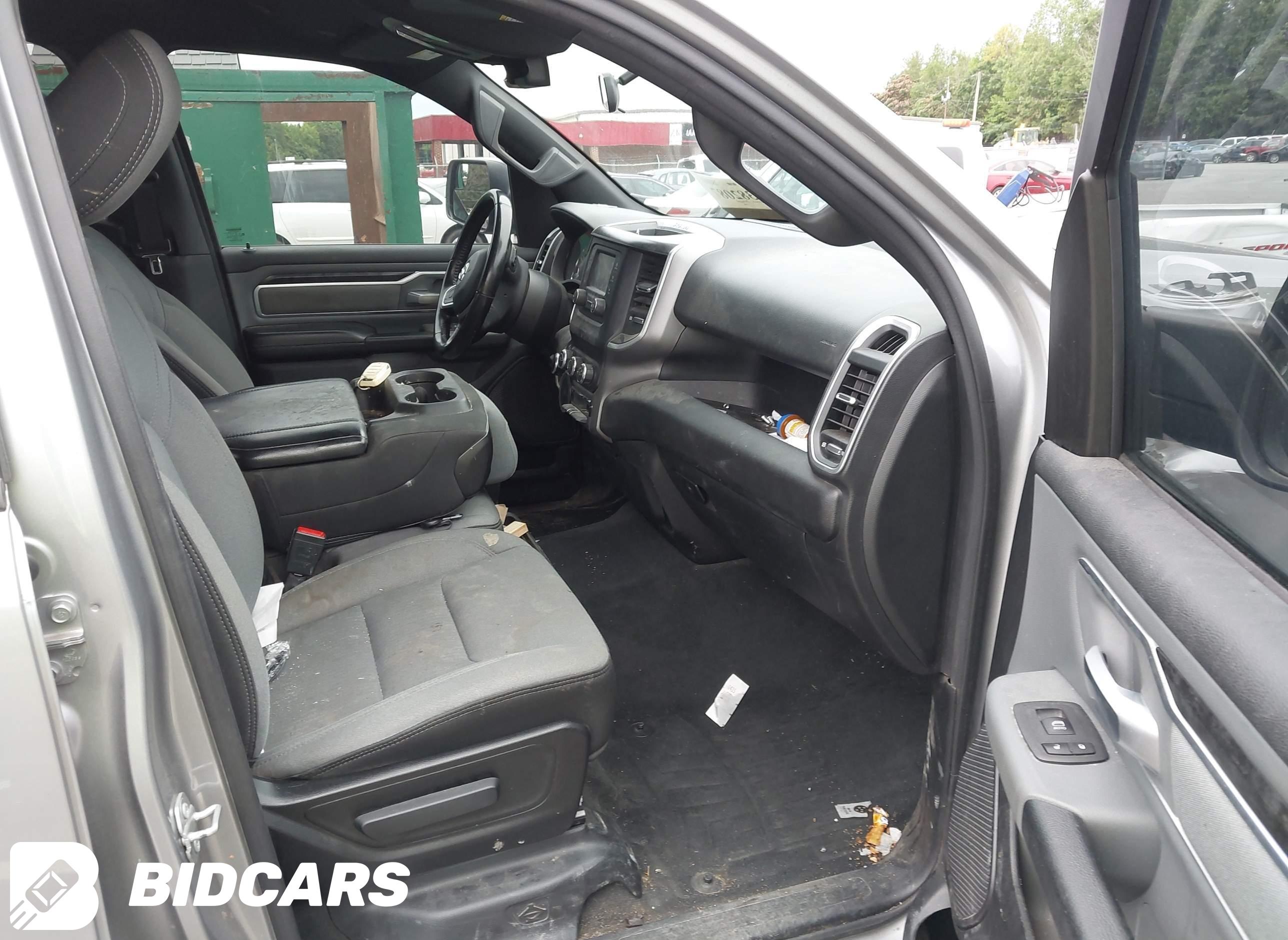 2021 RAM 1500, Big Horn  4X4...