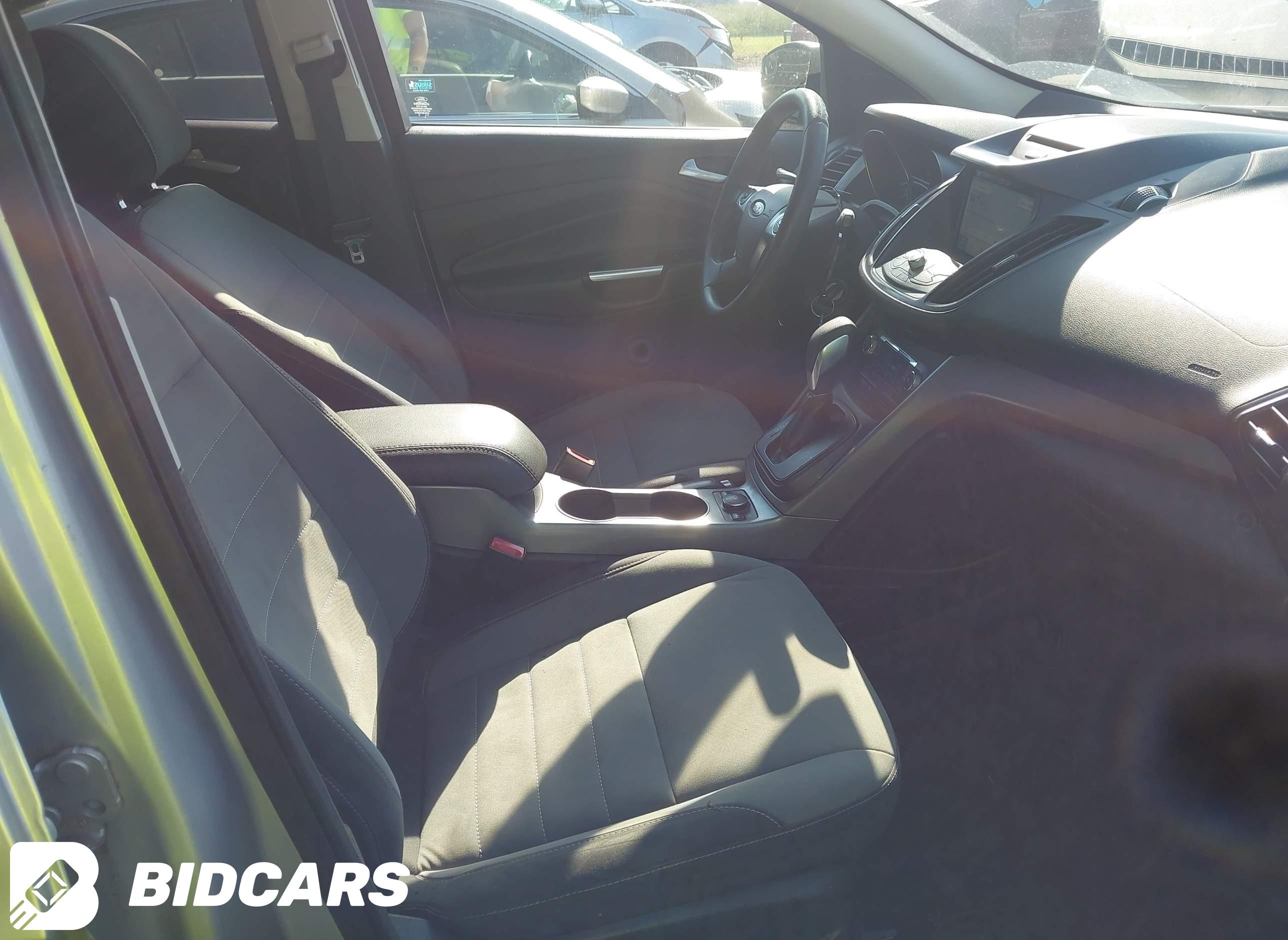 2016 Ford Escape, SE