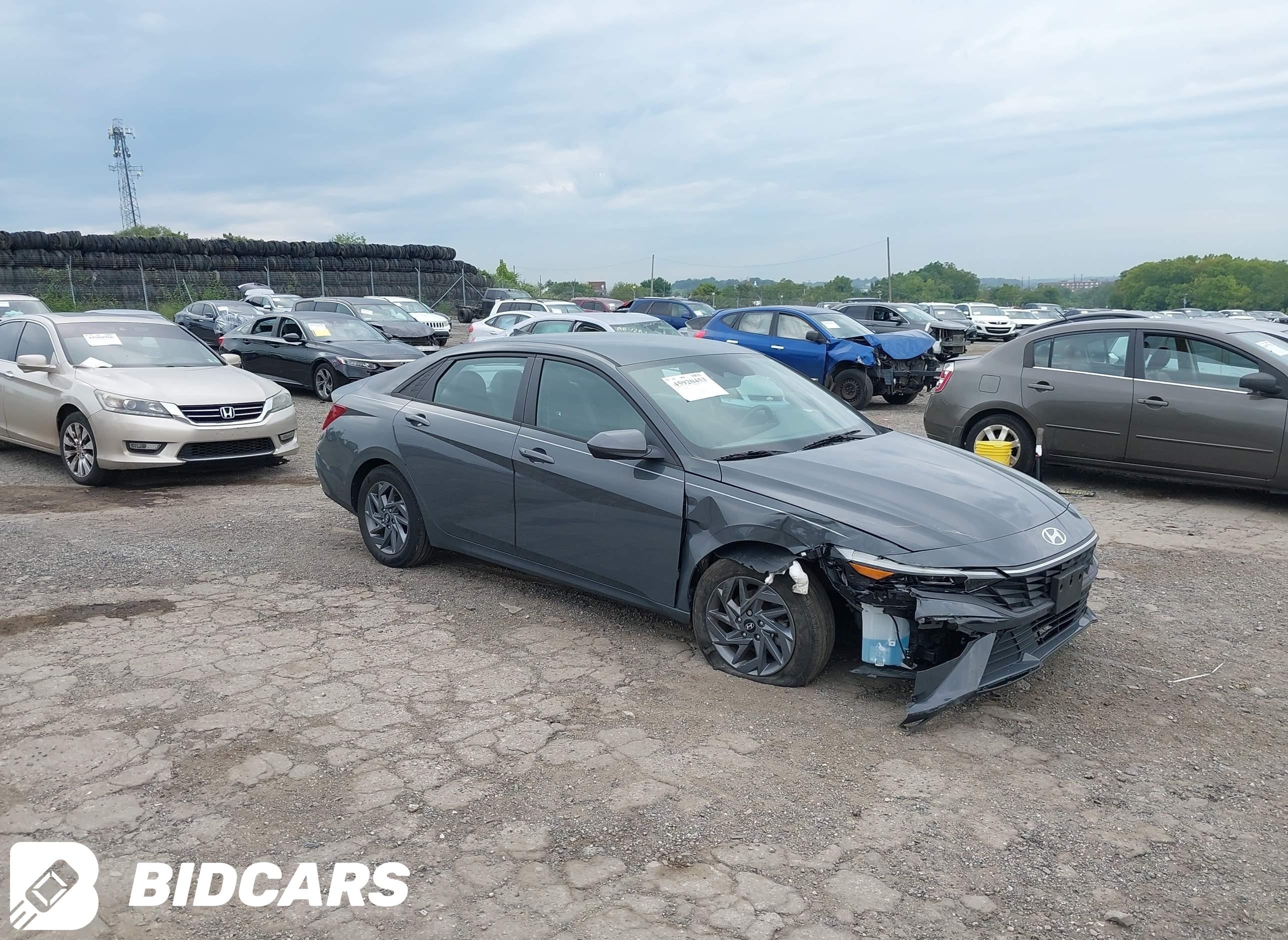 2024 Hyundai Elantra, Sel