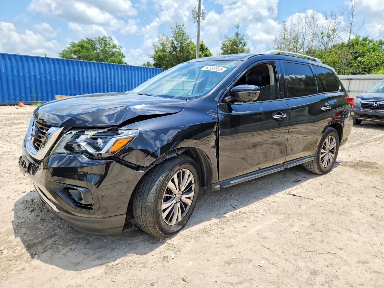 2020 Nissan Pathfinder, SL