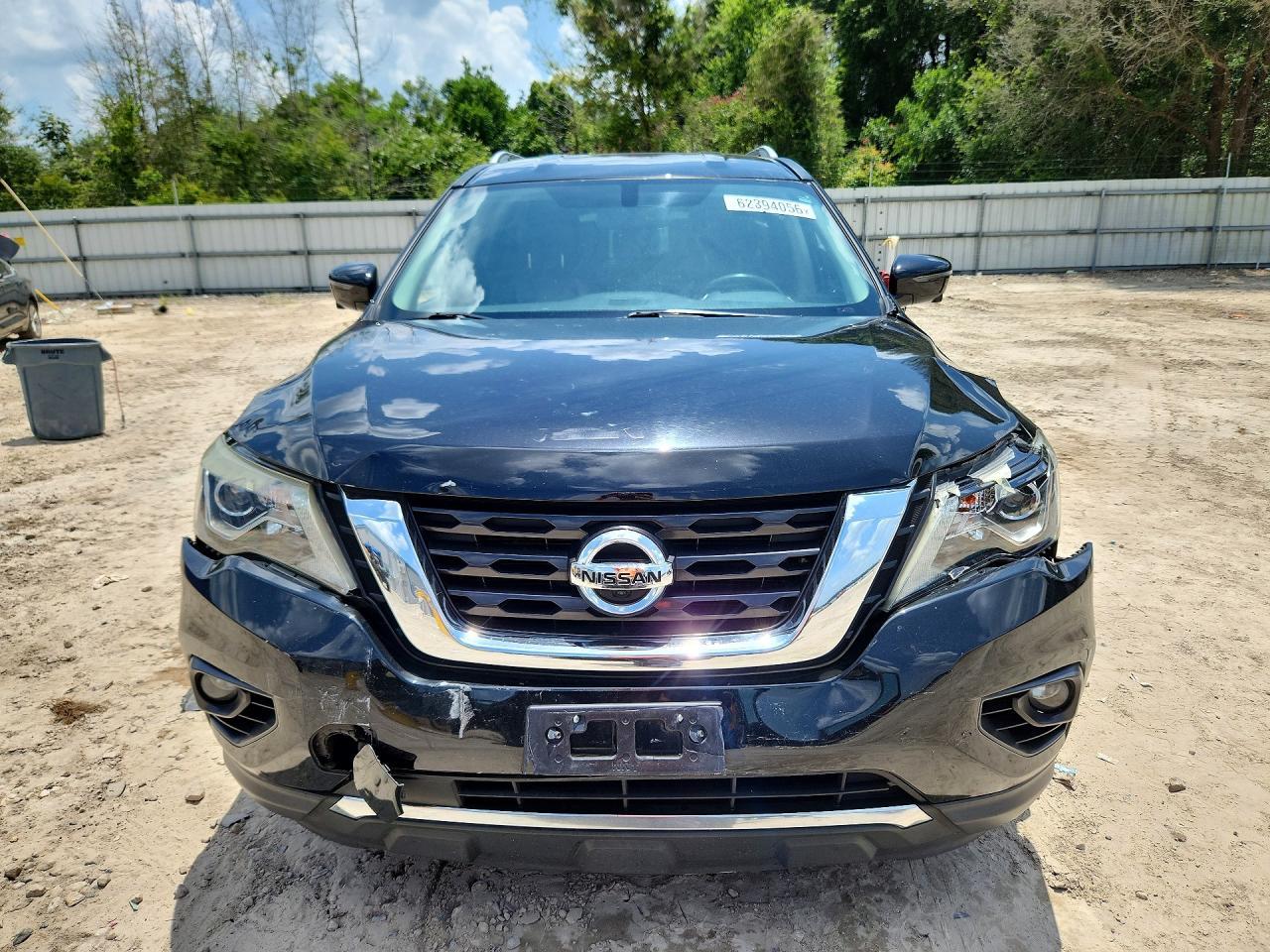 2020 Nissan Pathfinder, SL