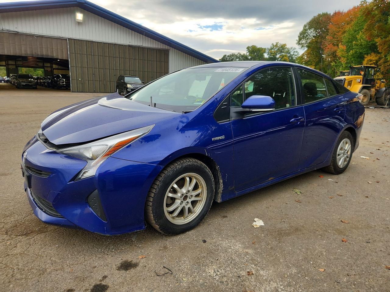 2016 Toyota Prius, Two